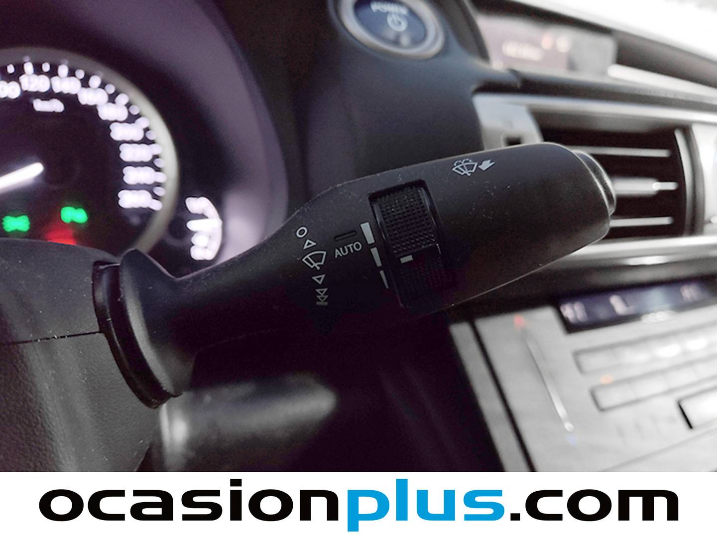 Foto Lexus IS Lexus IS 300h Executive sedan (223 CV)