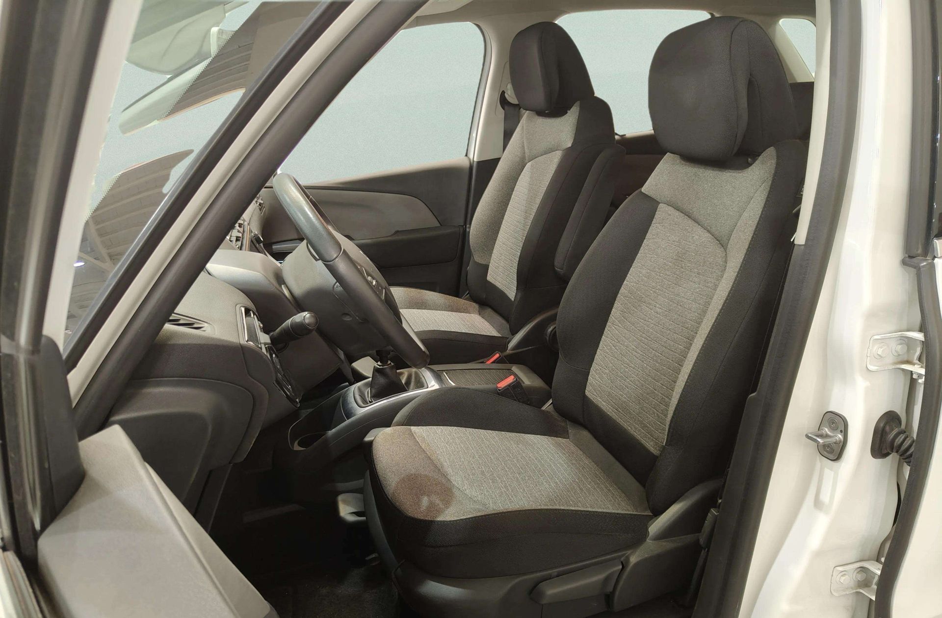 Citroën C4 Picasso PureTech 130 Seduction - foto 9