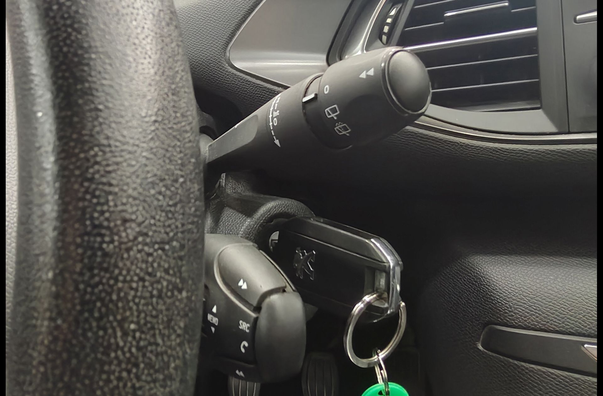 Peugeot 308 1.2 PureTech Access - foto 18