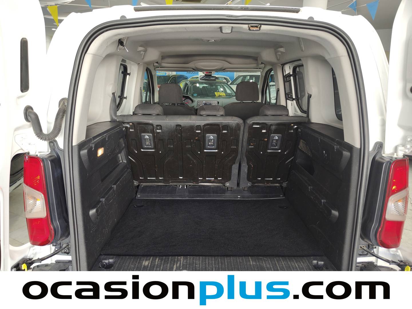 Foto asientos delanteros Peugeot Rifter Peugeot Rifter BlueHDi 100 Active Standard (100 CV)