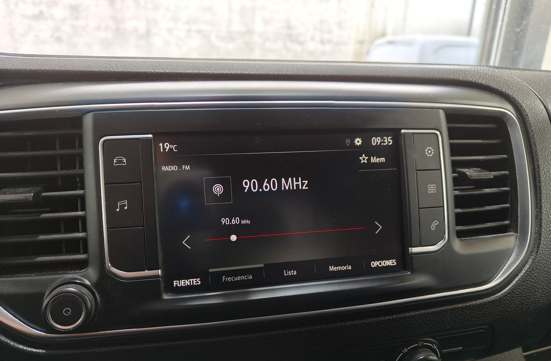 Opel Vivaro 1.5 Diesel M Standart - foto 23