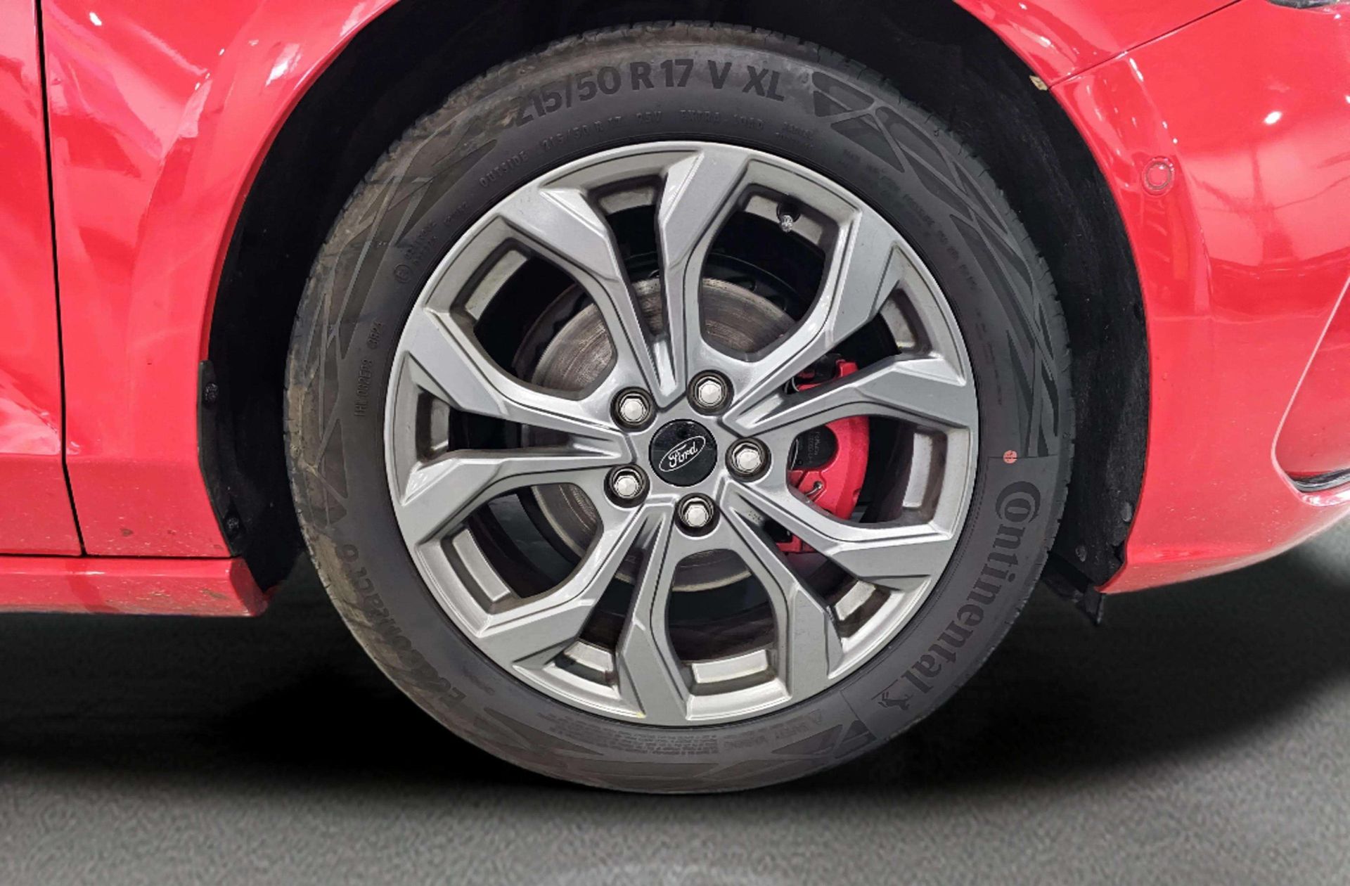 Ford Focus 1.0 EcoBoost MHEV ST-Line - foto 37