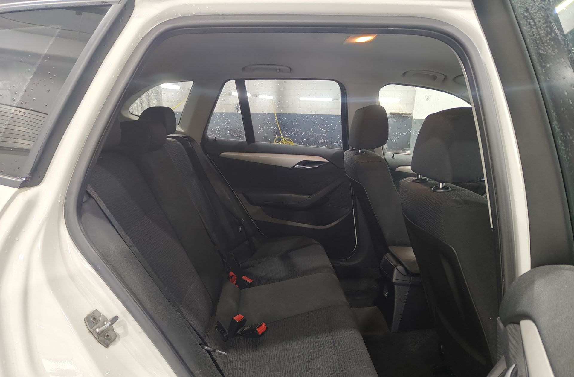 BMW X1 sDrive18d - foto 16