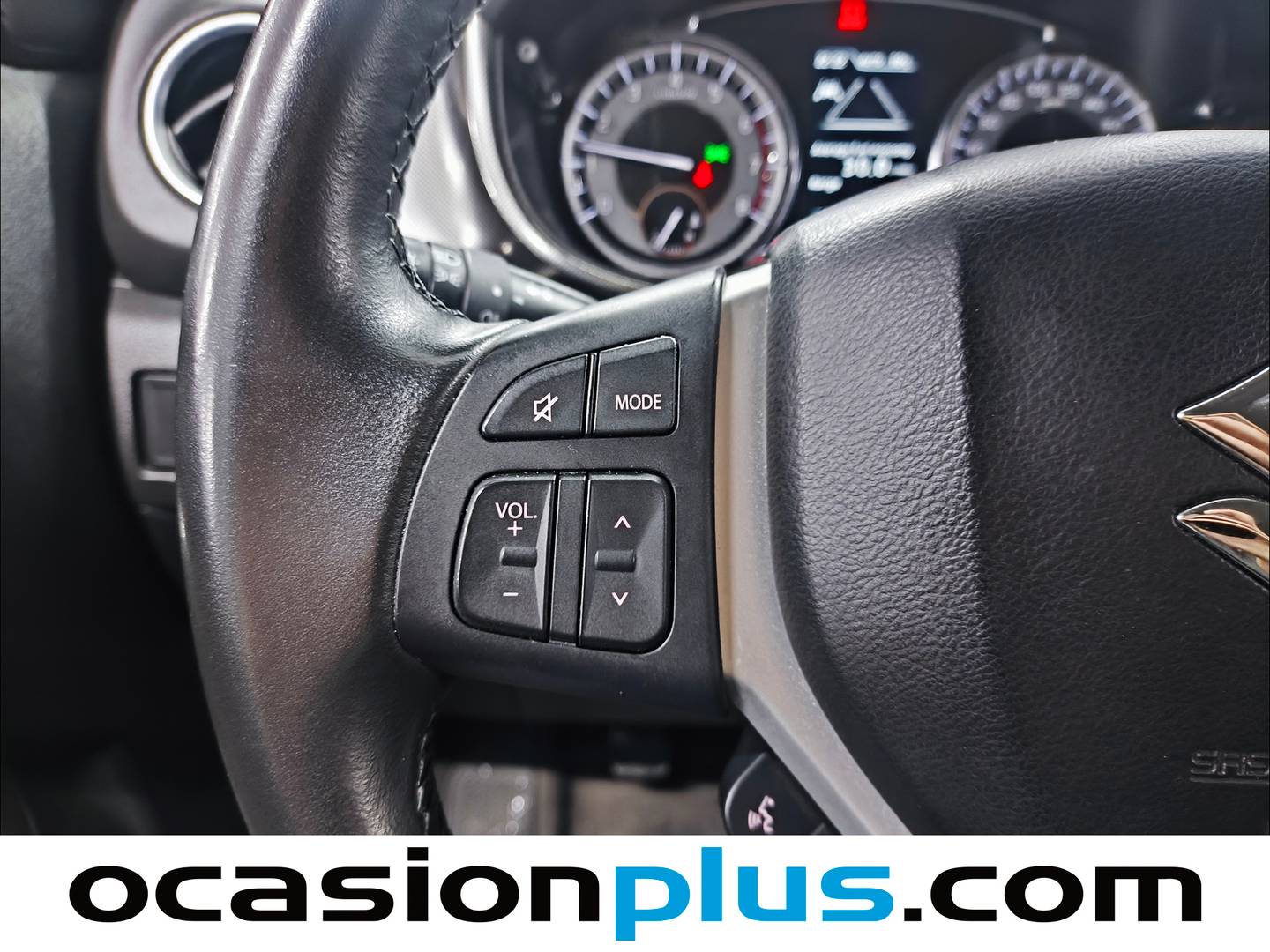 Foto Suzuki Vitara Suzuki Vitara 1.4 Turbo Mild Hybrid GLX 4WD (129 CV)