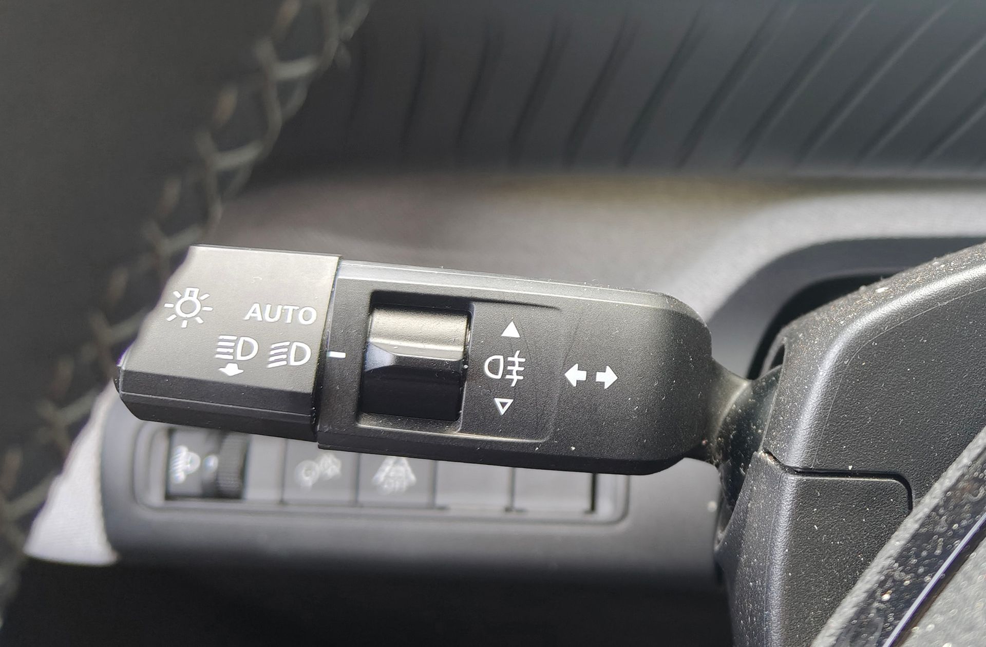 Citroën C3 Aircross Hybrid 145 Plus e-DCS6 - foto 22