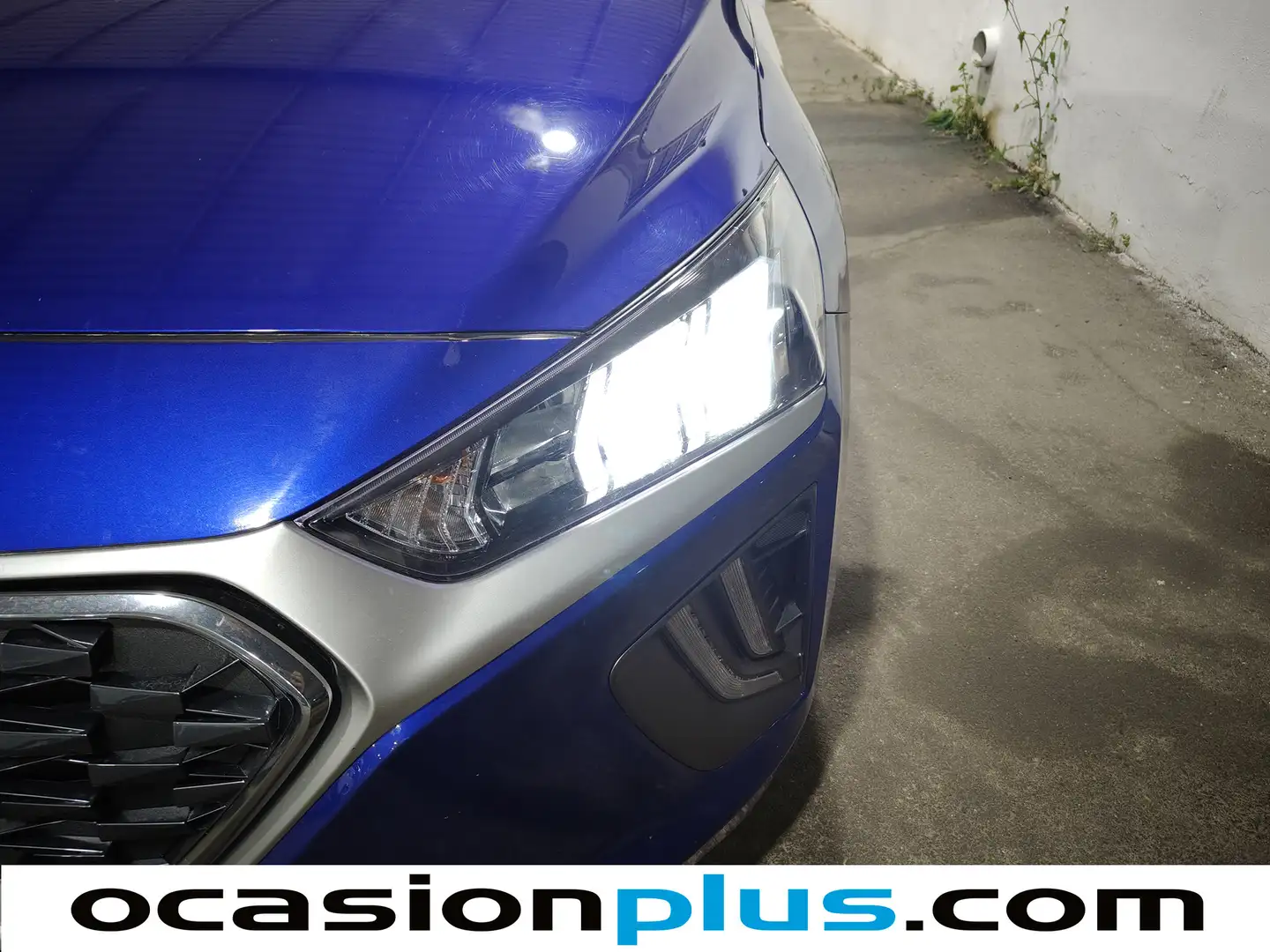 Foto Hyundai IONIQ Hyundai Ioniq 1.6 GDI HEV Tecno DCT (141 CV)