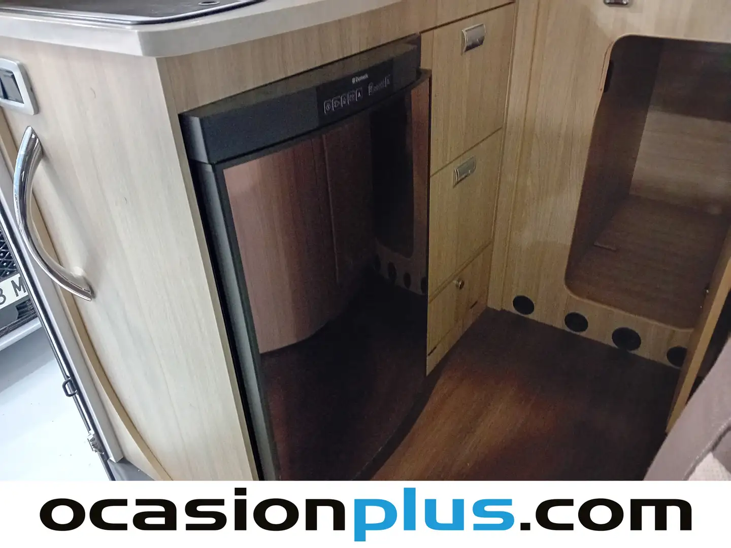 Foto Laika ECOVIP 300 Laika ECOVIP 300 300 2.3 Diesel (131 CV)