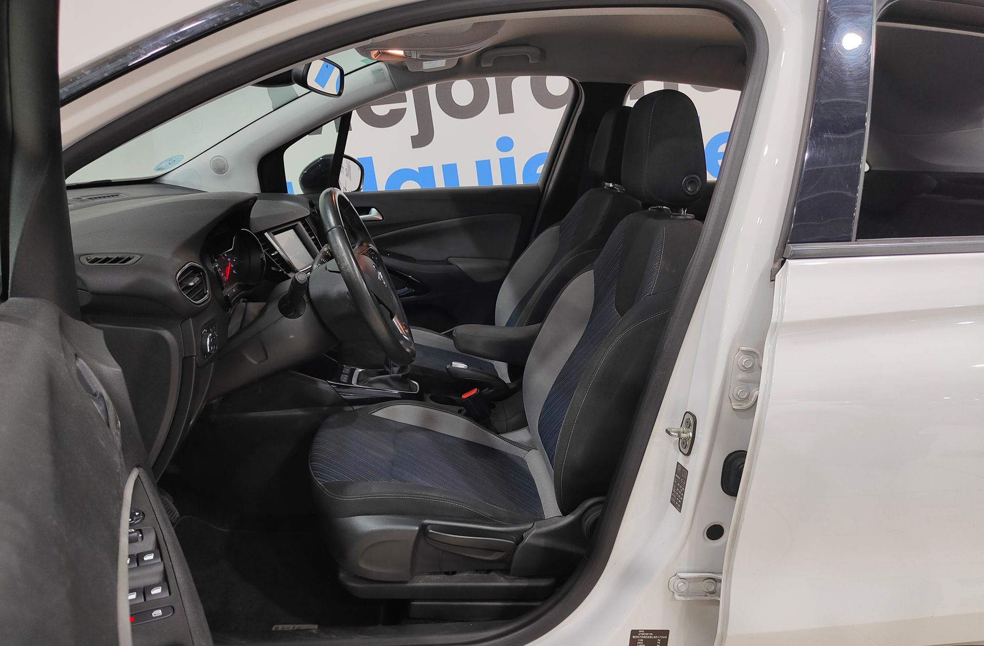 Opel Crossland 1.2 Design Line 120 Aniversario - foto 10