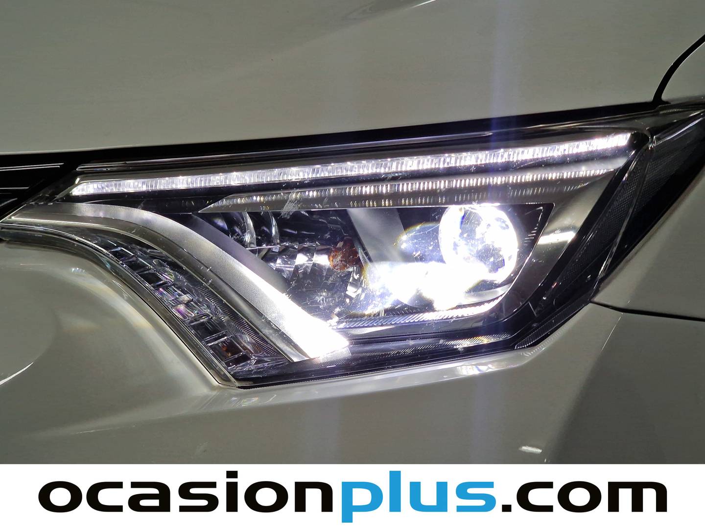 Extras del Toyota Rav4 Toyota Rav4 2.5l hybrid Advance 2WD (197 CV)