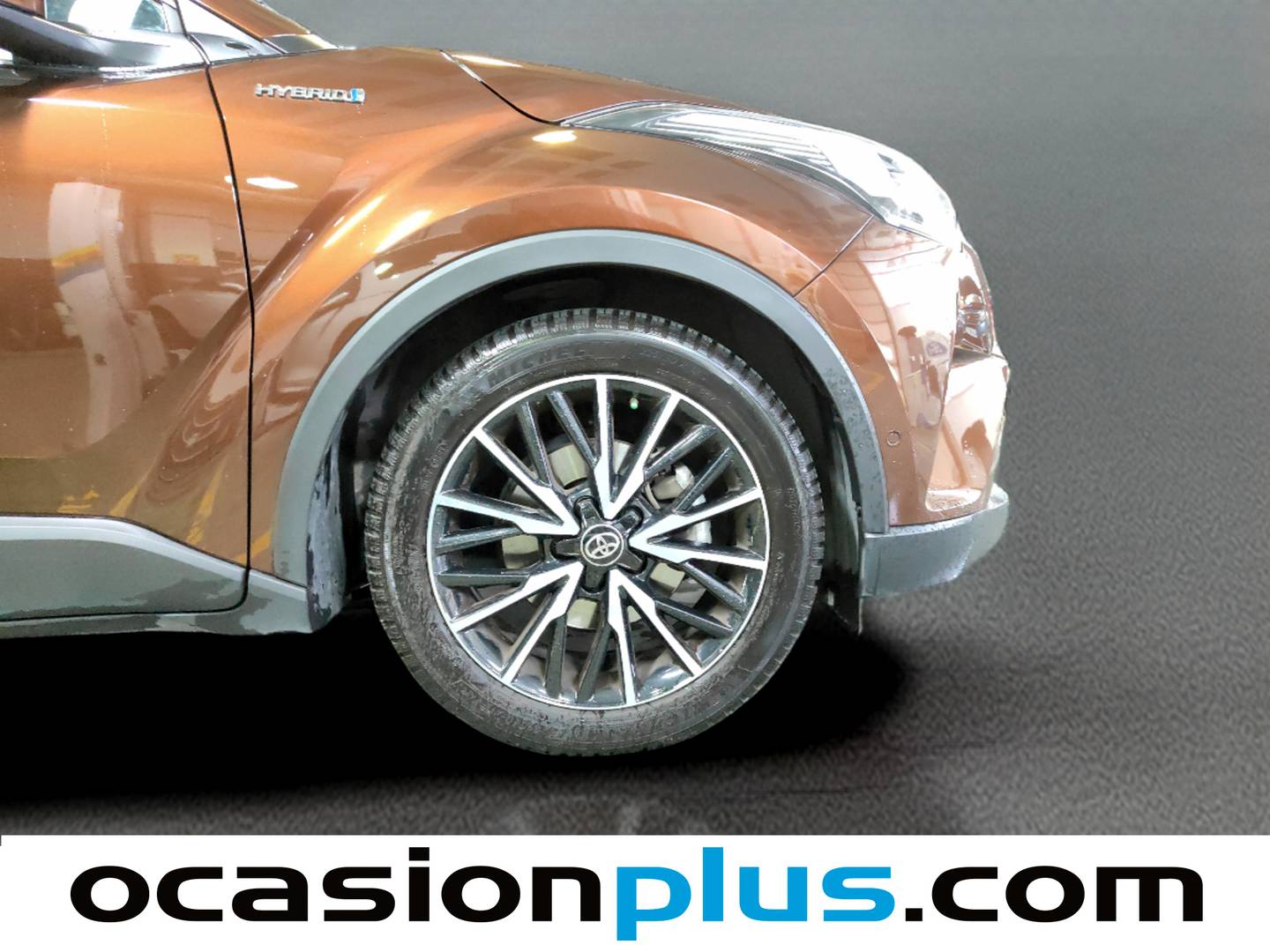 Foto Toyota C-HR Toyota C-HR 1.8 125H Style Plus (122 CV)