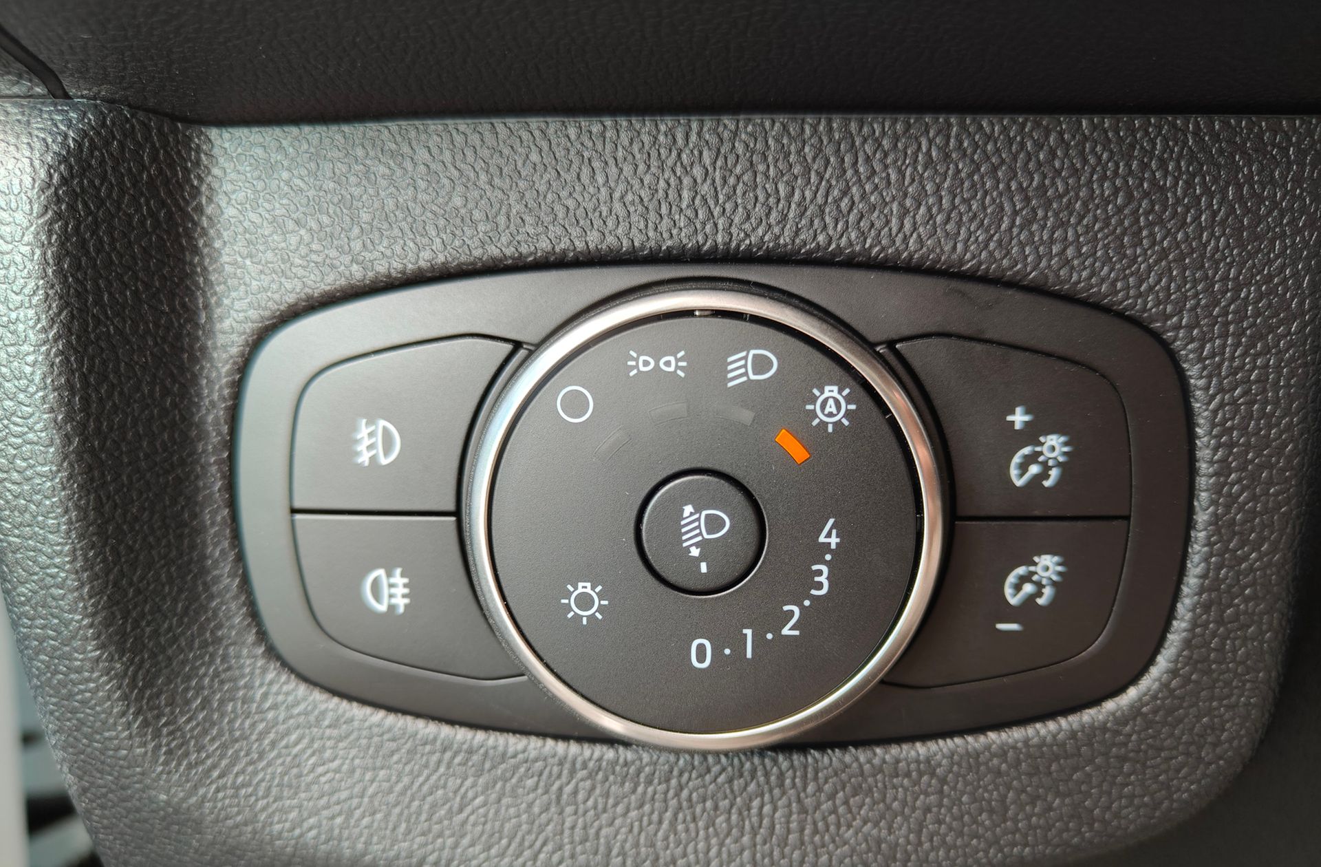 Ford Transit 1.5 EcoBlue Active - foto 28