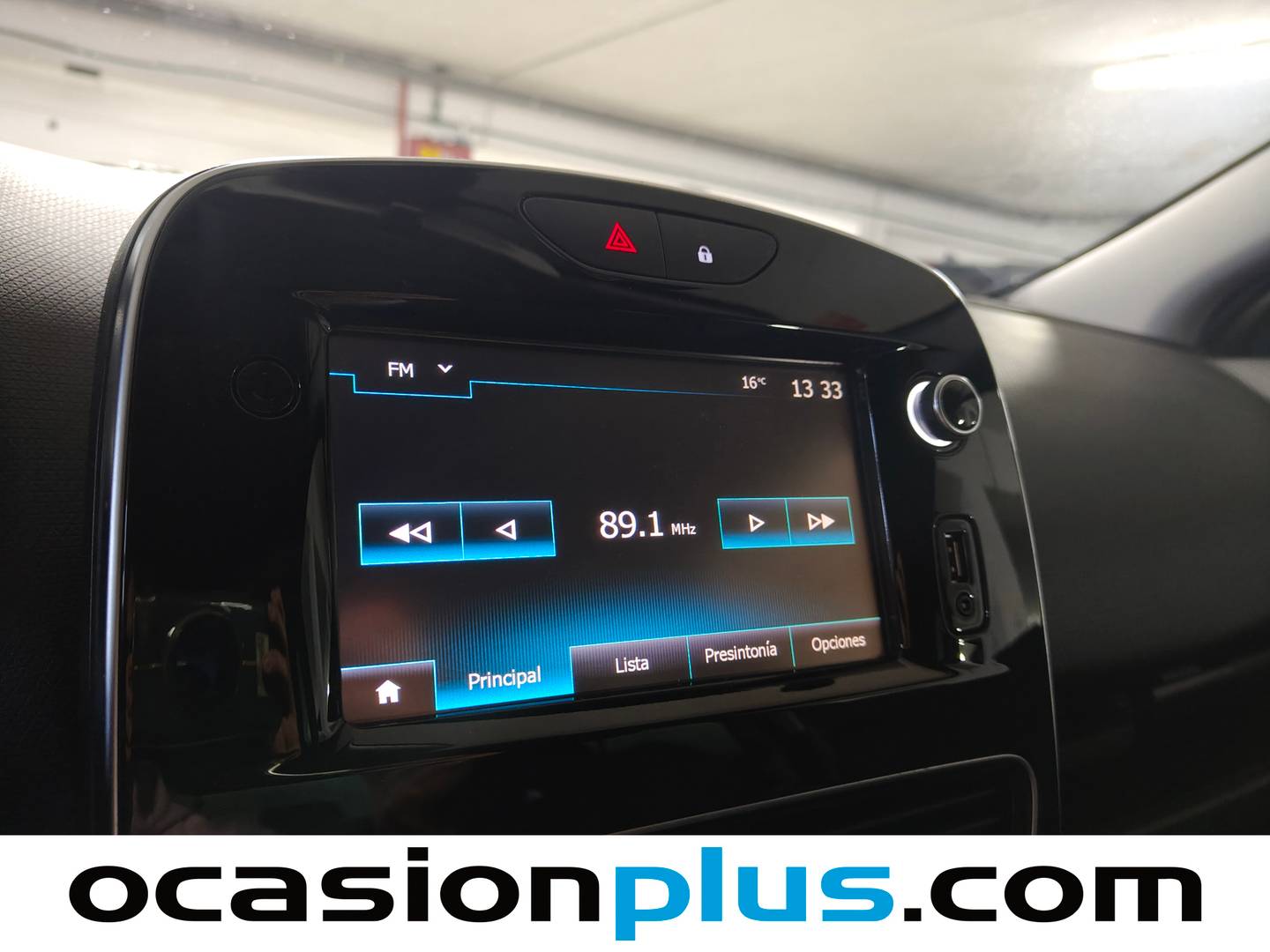 Renault Clio Renault Clio Limited 1.2 16v (75 CV) gasolina
