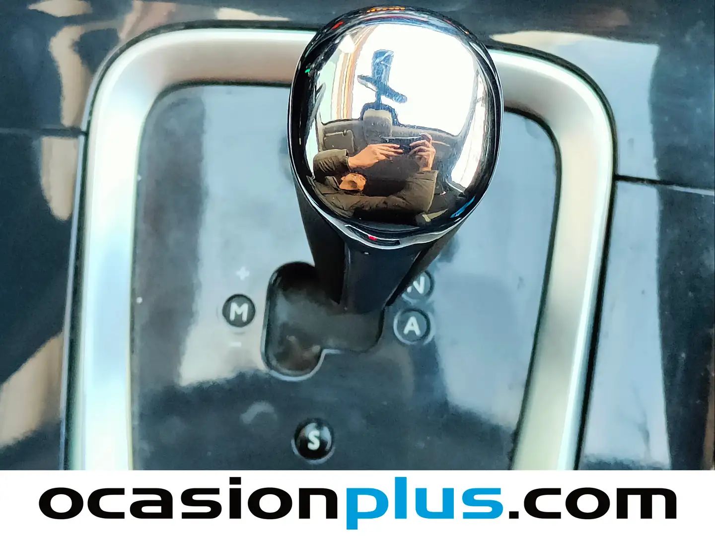 Foto Peugeot 3008 Peugeot 3008 1.6 e-HDI Active FAP ETG6 Blue Lion (115 CV)