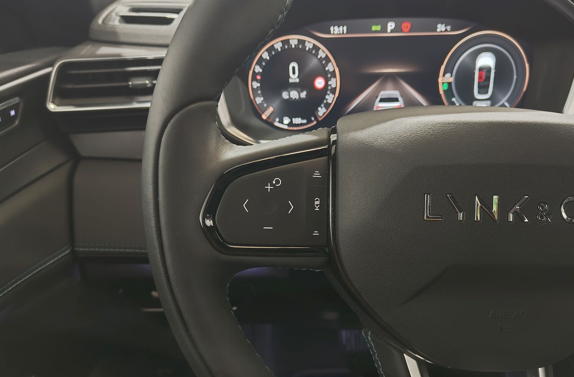 Lynk & Co 01 1.5 PHEV - foto 32