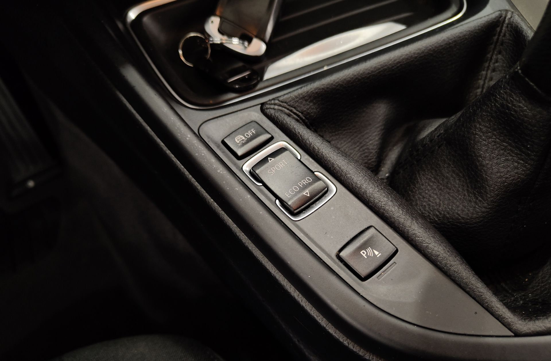 BMW Serie 3 318d - foto 25