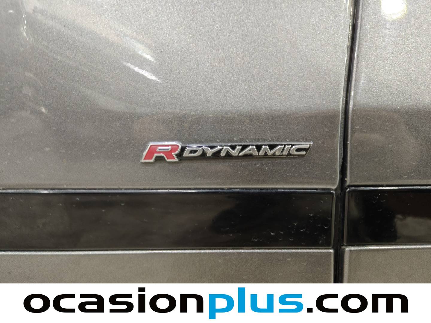 Land Rover Range Rover Velar Land Rover Range Rover Velar P250 R-Dynamic SE 4WD Auto (250 CV) de ocasión