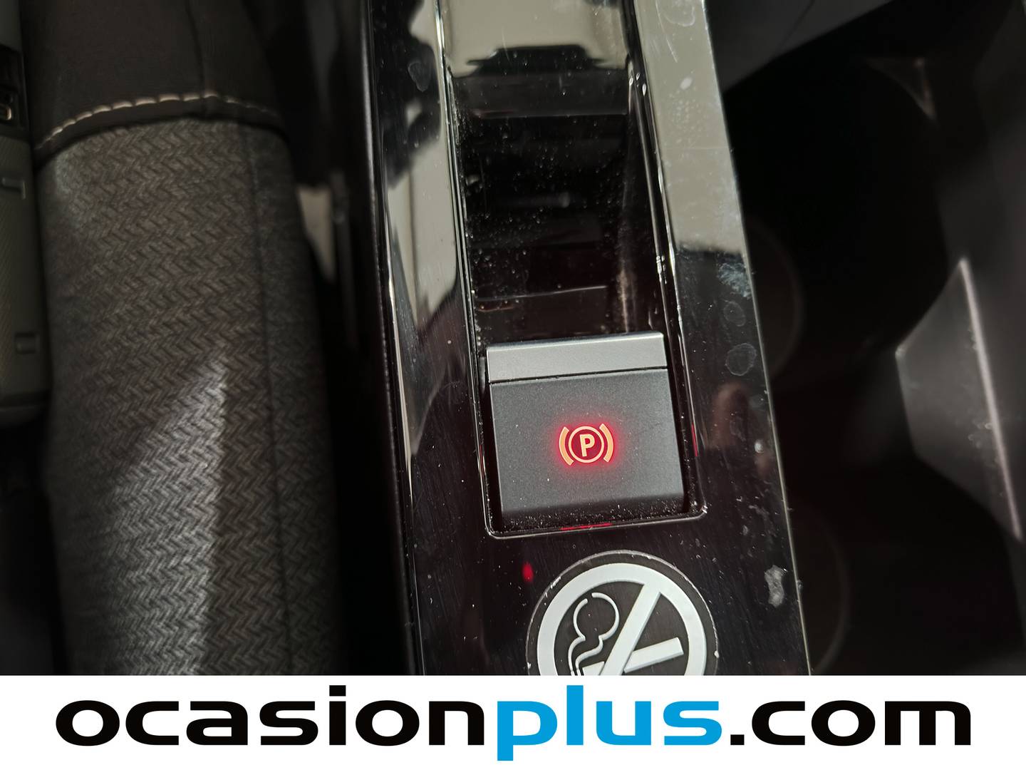 Foto Citroën C4 X Citroen C4 X PureTech 100 S&S 6v You (102 CV)