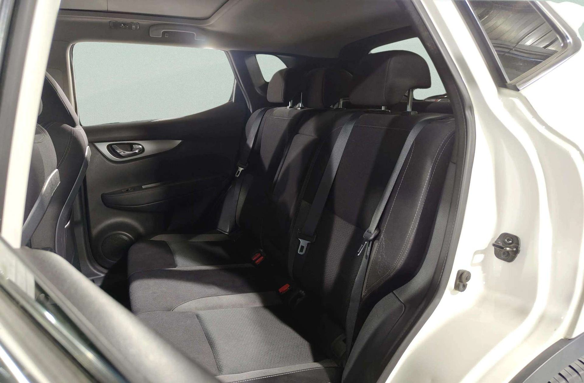Nissan Qashqai dCi 115 N-Connecta - foto 12