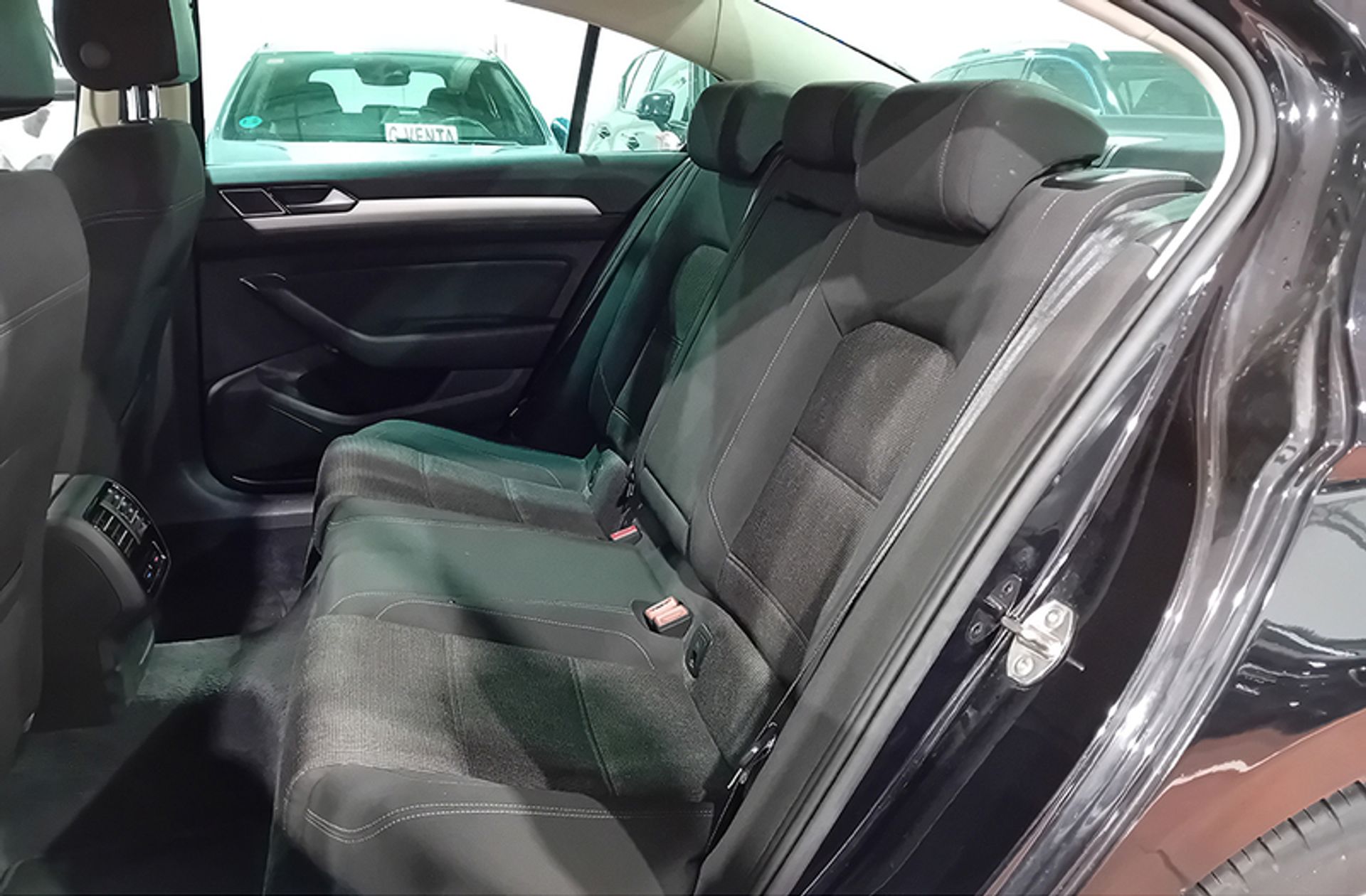 Volkswagen Passat Advance 2.0 TDI BMT DSG - foto 12
