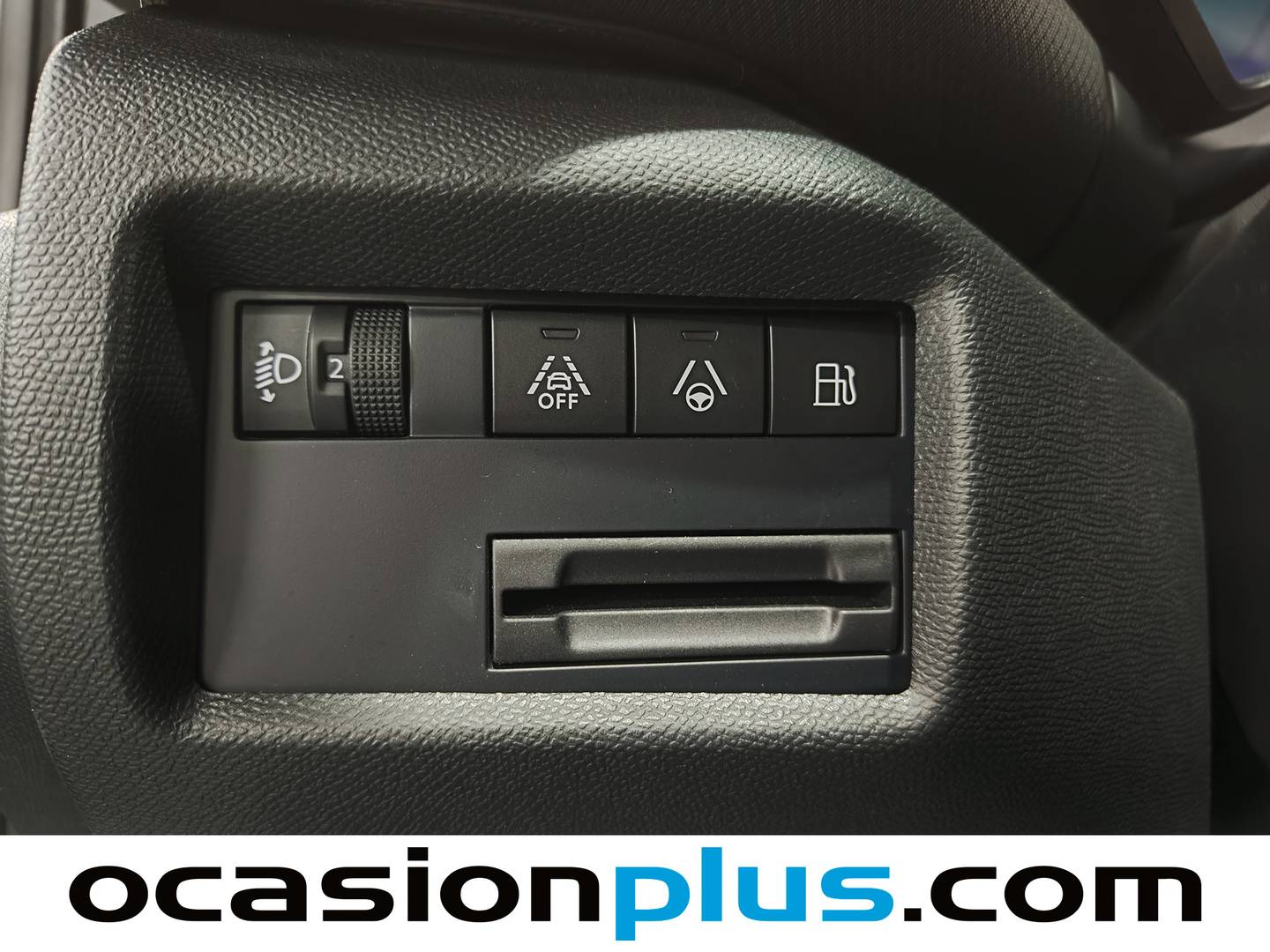 Foto Citroën C5 Aircross Citroen C5 Aircross Plug-in Hybrid Max e-EAT8 (225 CV)