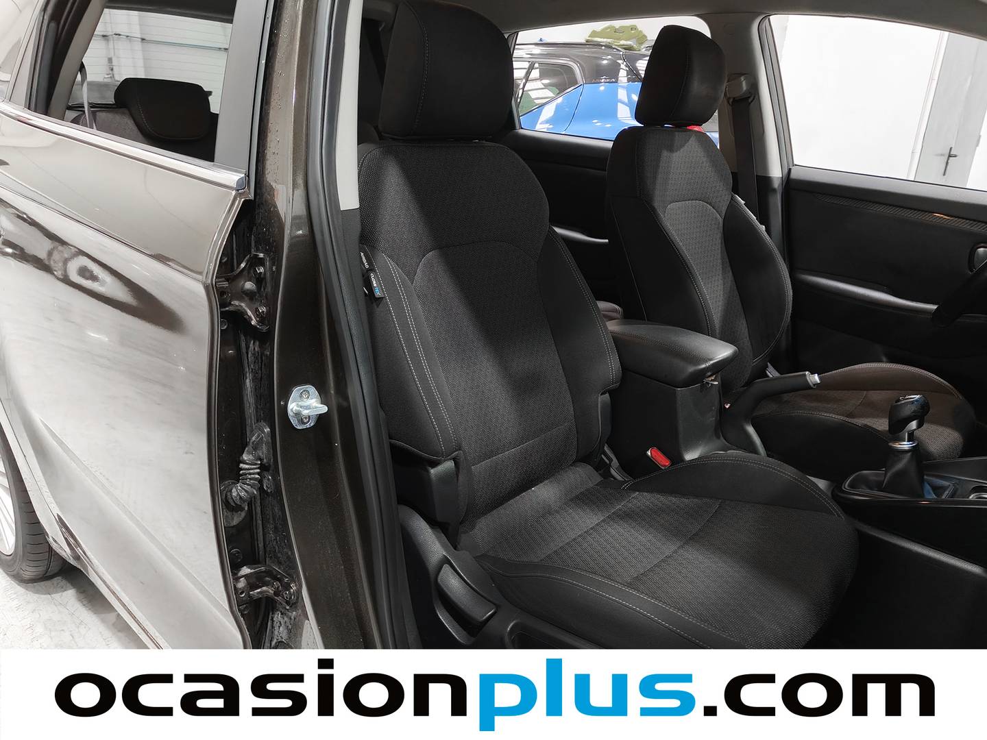 Foto KIA Carens Kia Carens 1.6 GDi Drive (135 CV)