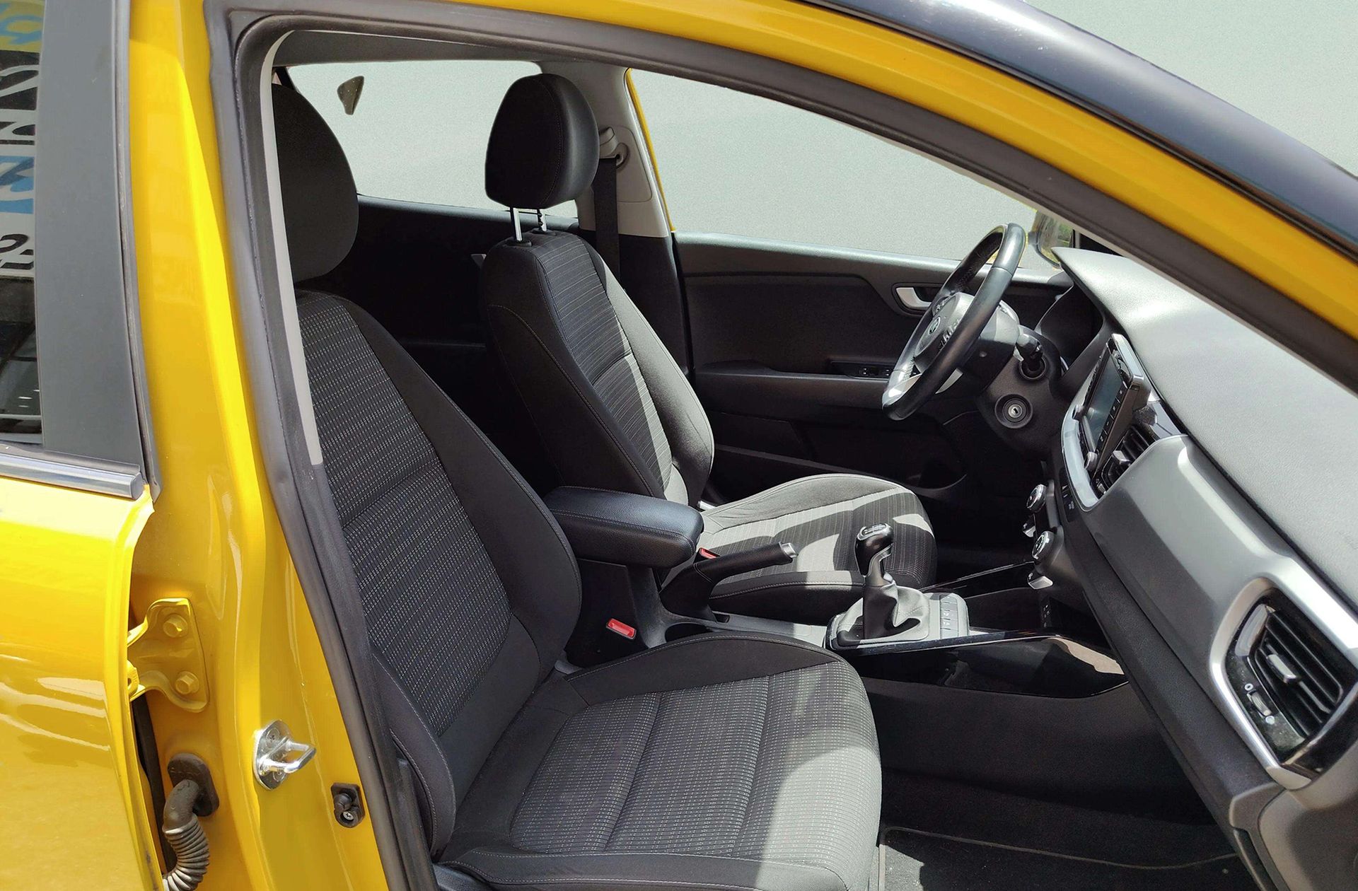 Kia Stonic 1.0 T-GDi Drive - foto 17