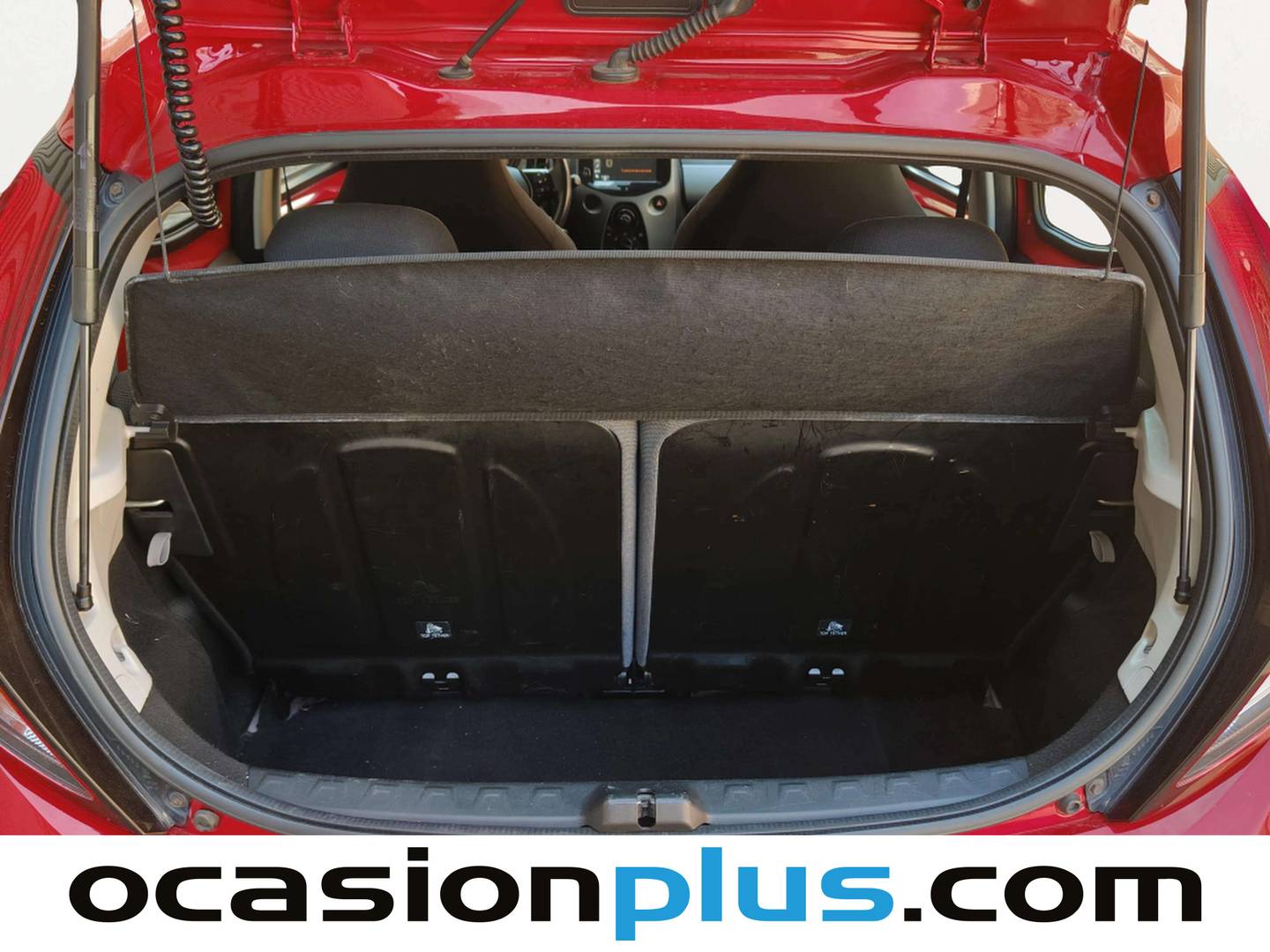 Fotos maletero Toyota Aygo Toyota Aygo 1.0 70 x-play (72 CV)