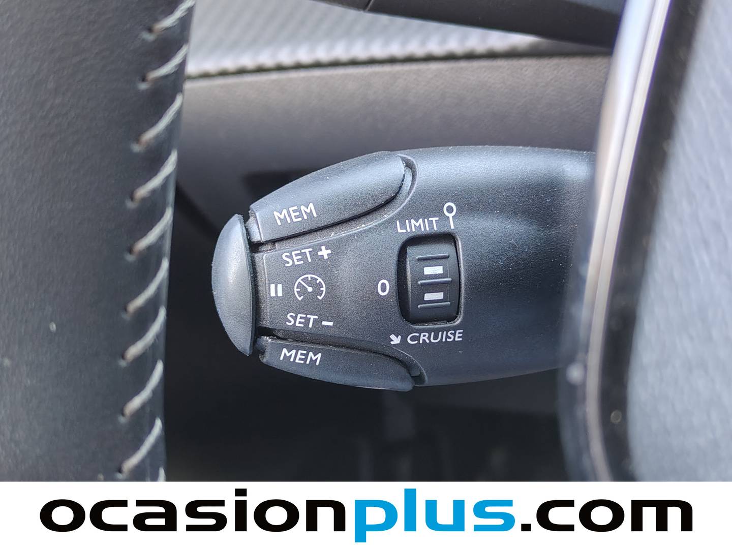 Foto Peugeot 208 Peugeot 208 PureTech 100 Allure  (100 CV)