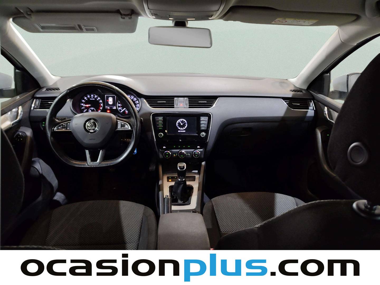 Foto asientos delanteros Skoda Octavia Skoda Octavia 1.6 TDI CR Ambition (110 CV)
