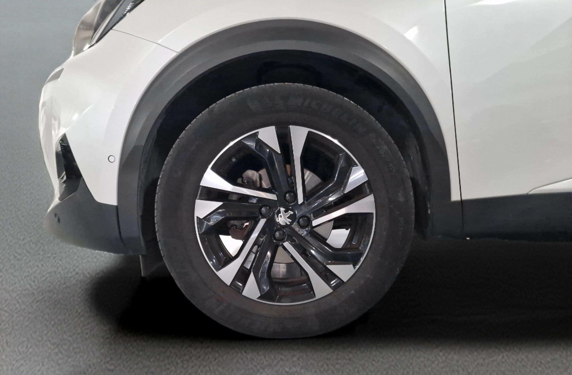 Peugeot 2008 PureTech 130 GT EAT8 - foto 41