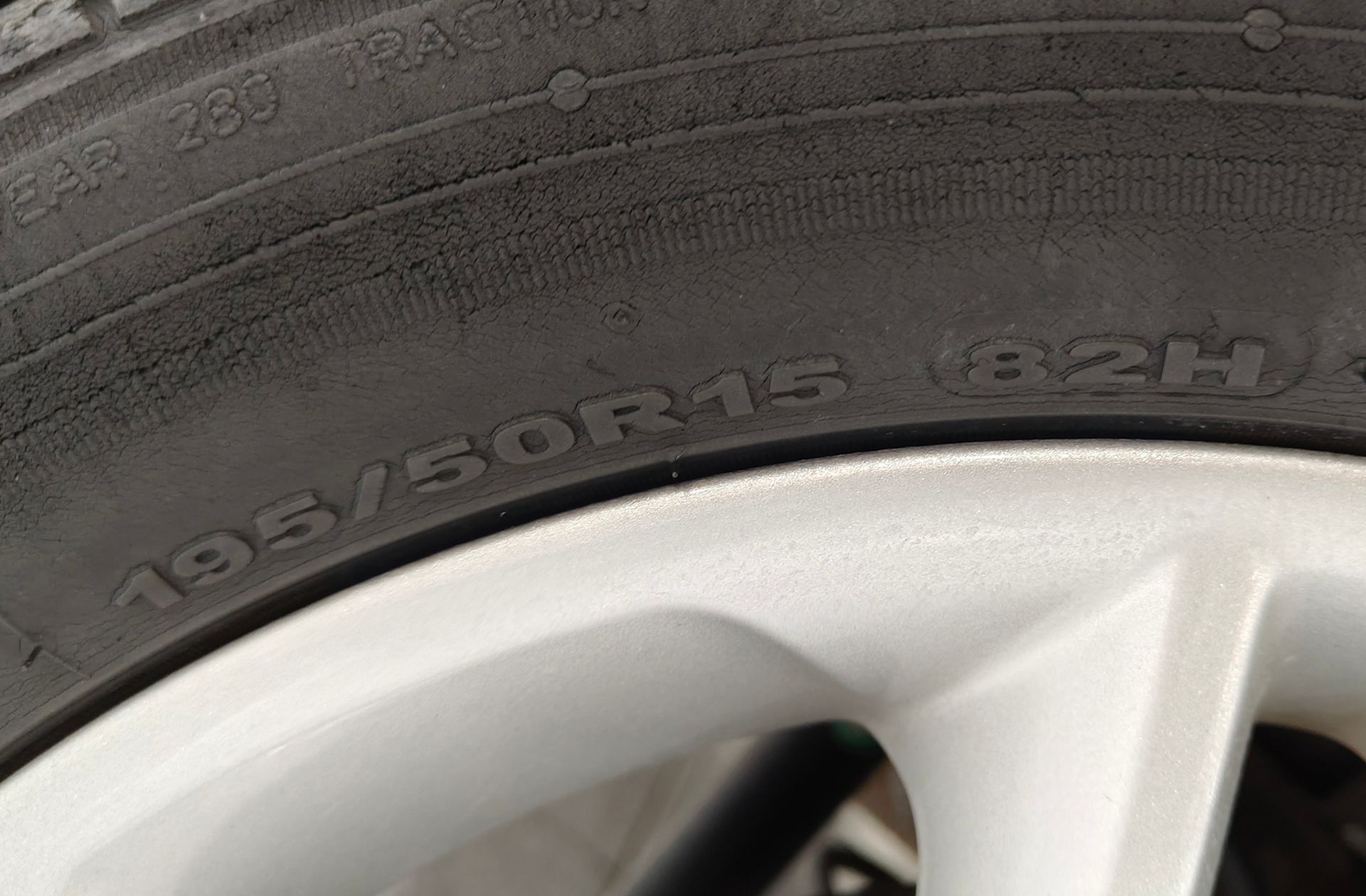 Ford Fiesta 1.0 EcoBoost Trend - foto 28