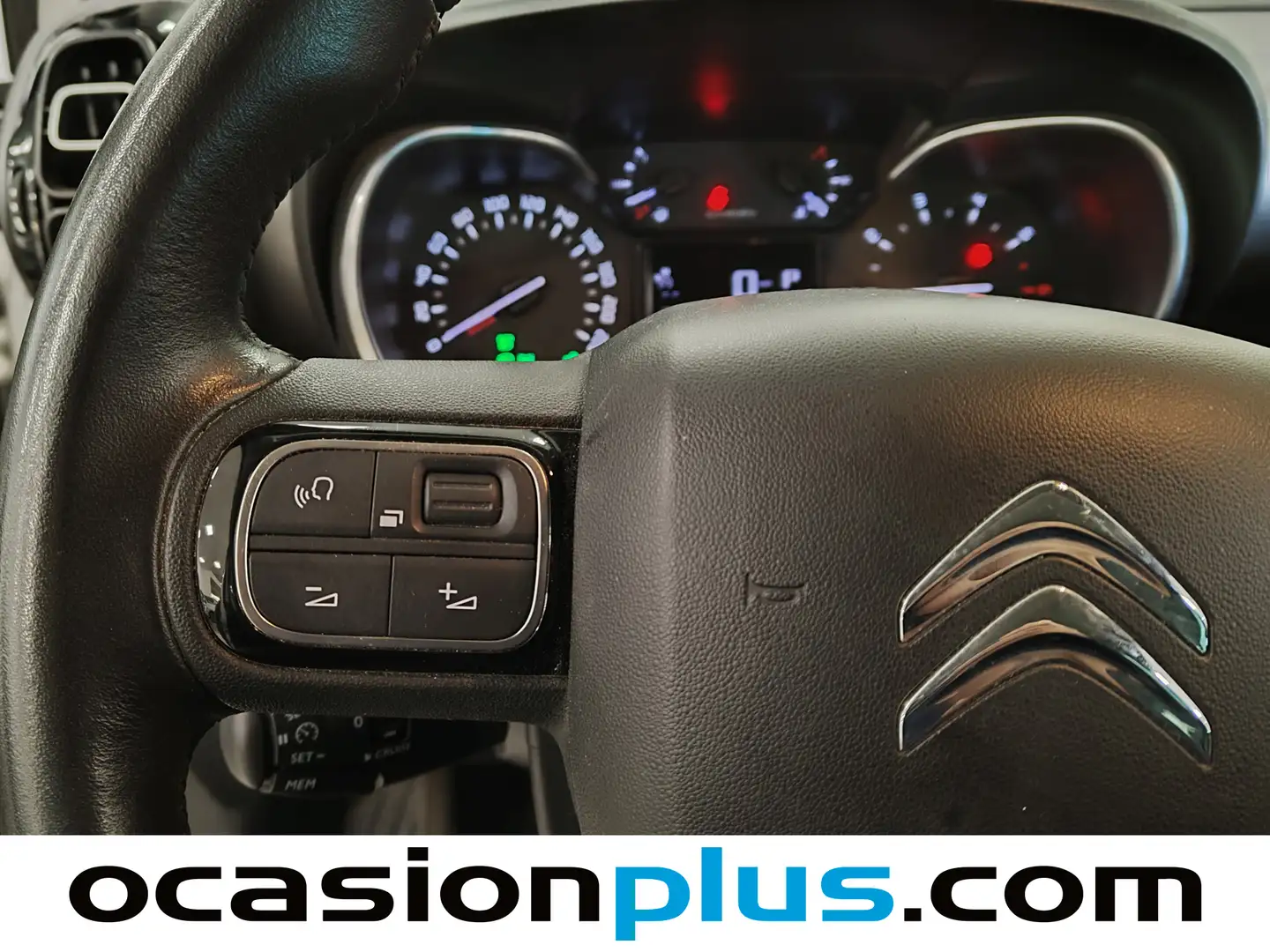 Foto Citroën C3 Aircross Citroen C3 Aircross PureTech 110 S&S Shine EAT6 (110 CV)