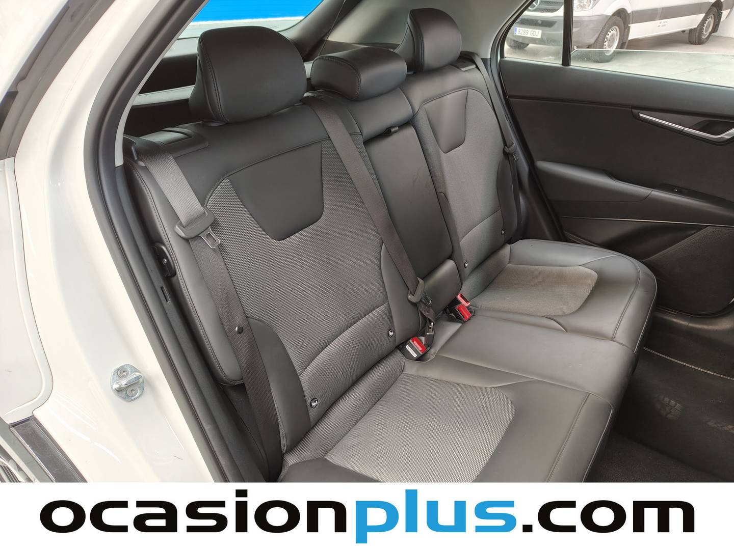 Foto KIA Niro Kia Niro 1.6 GDi HEV Drive (141 CV)