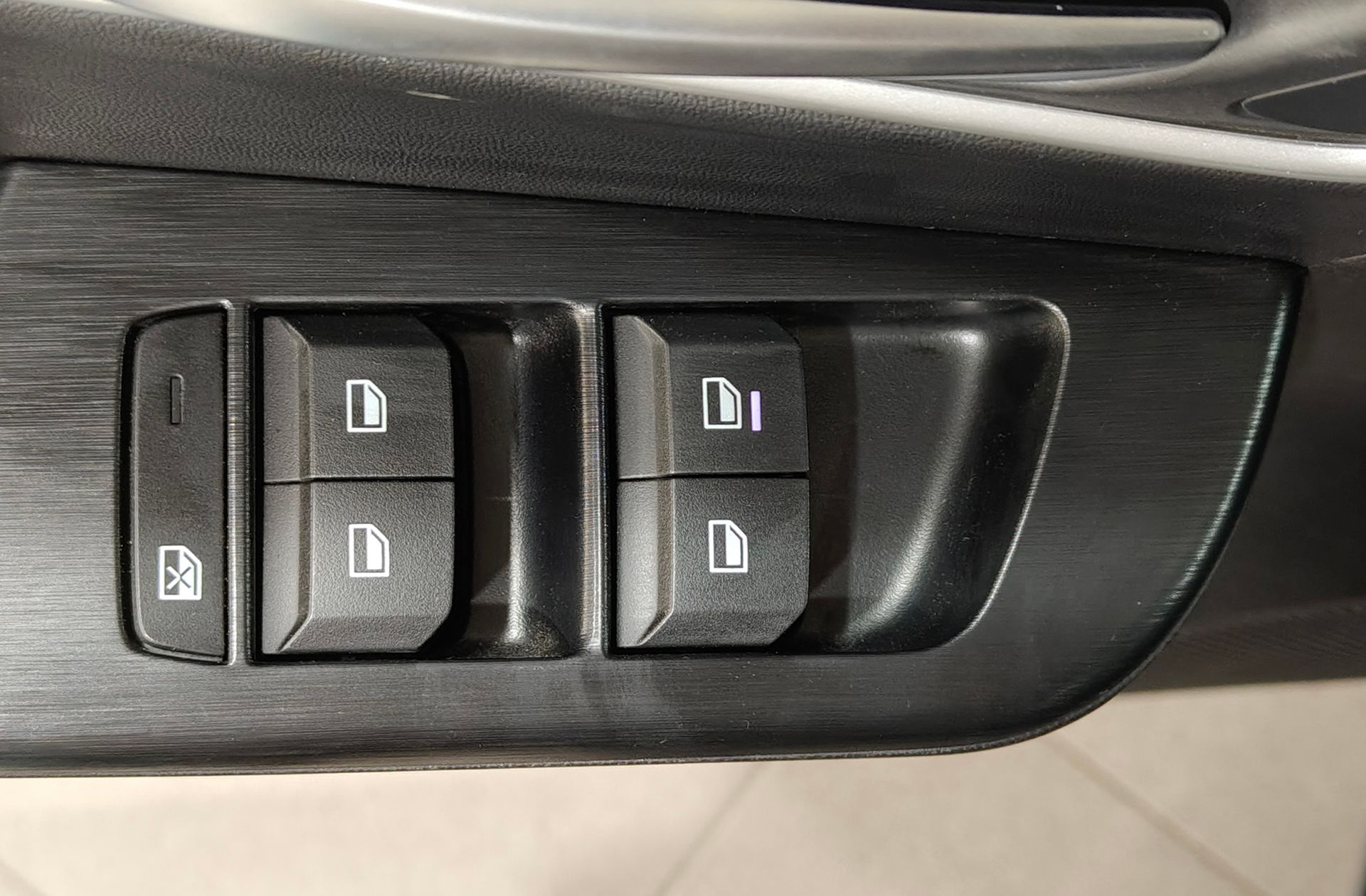 MG ZS 1.5 Hybrid+ Luxury - foto 34