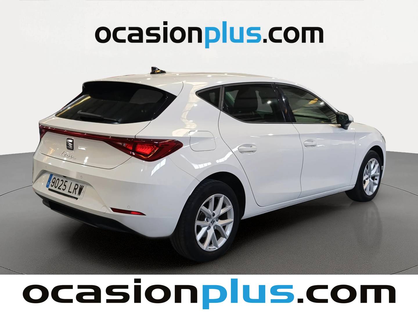 Foto trasera Seat León Seat León 1.5 TSI S&S Style Go (130 CV) derecha