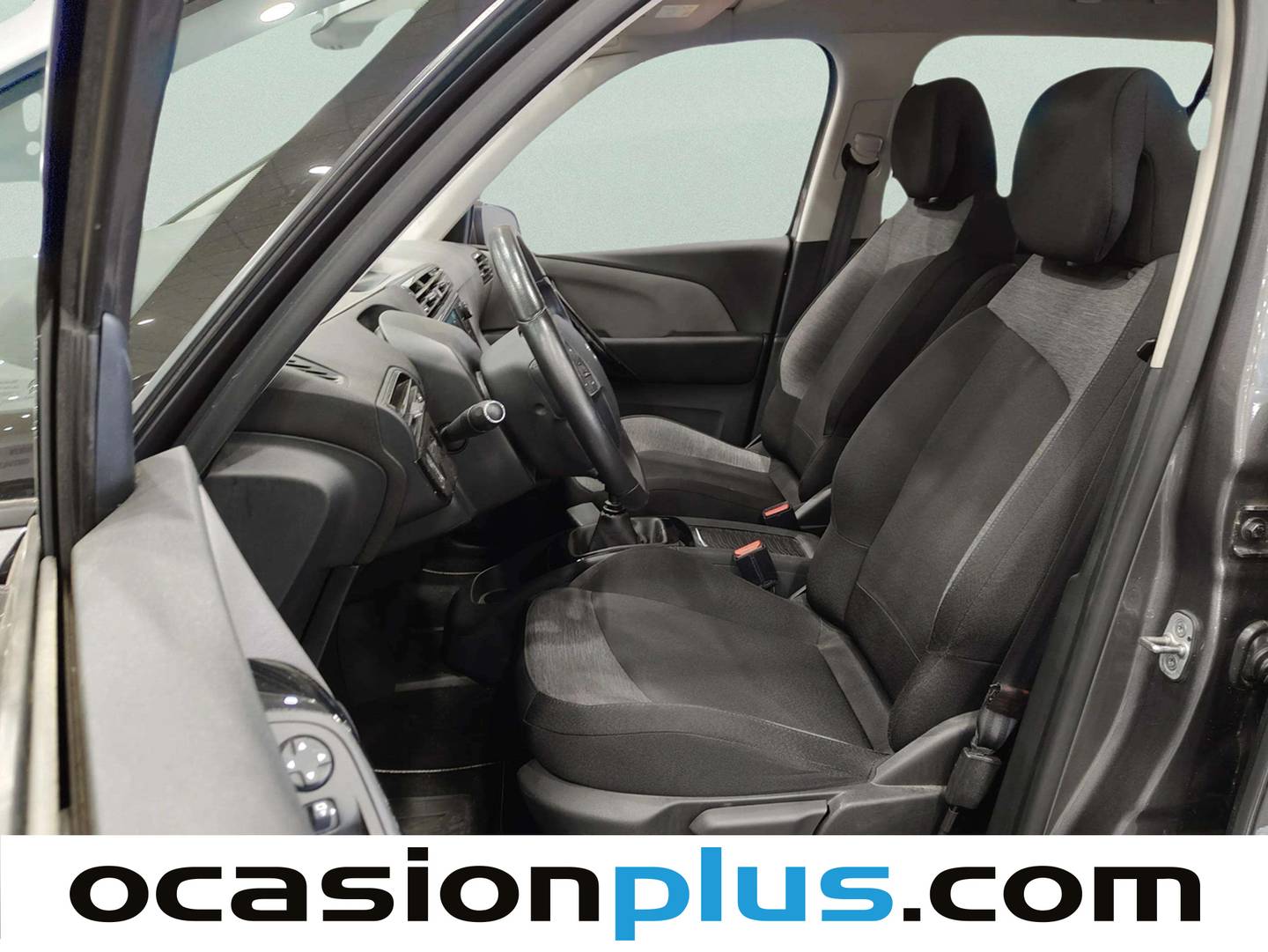 Foto asientos traseros Citroën Grand C4 Spacetourer Citroen Grand C4 Spacetourer BlueHDi 130 S&S Feel  (130 CV) 7 Plazas