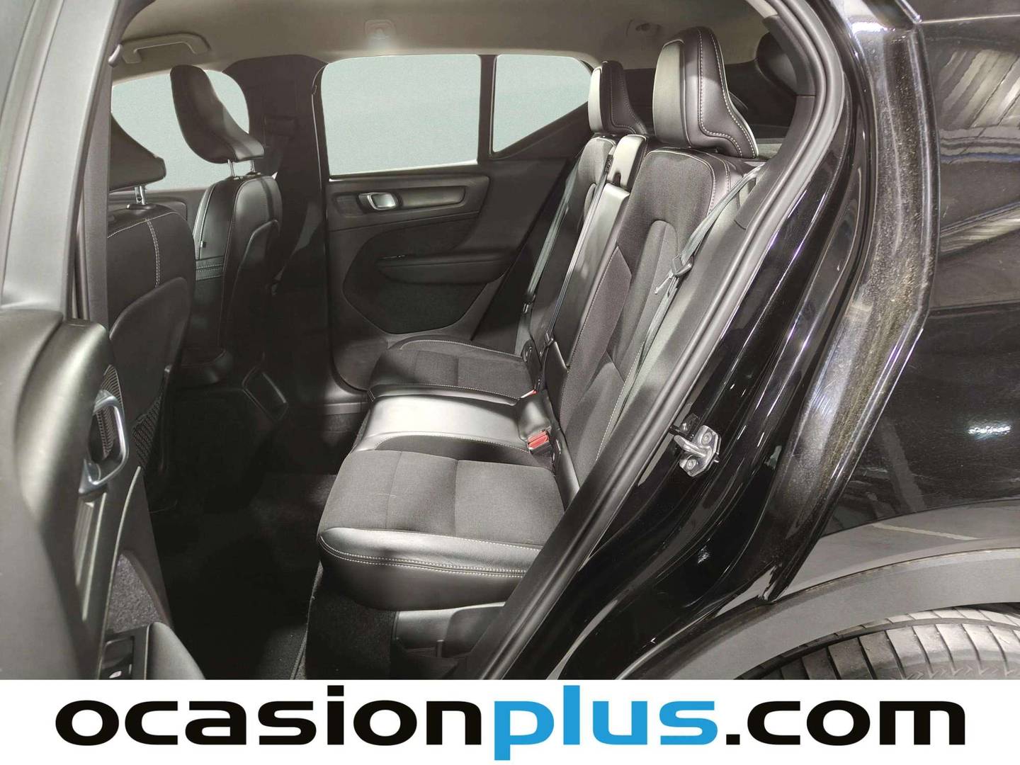 Foto asientos traseros Volvo XC40 Volvo XC40 T3 Momentum Auto (163 CV)