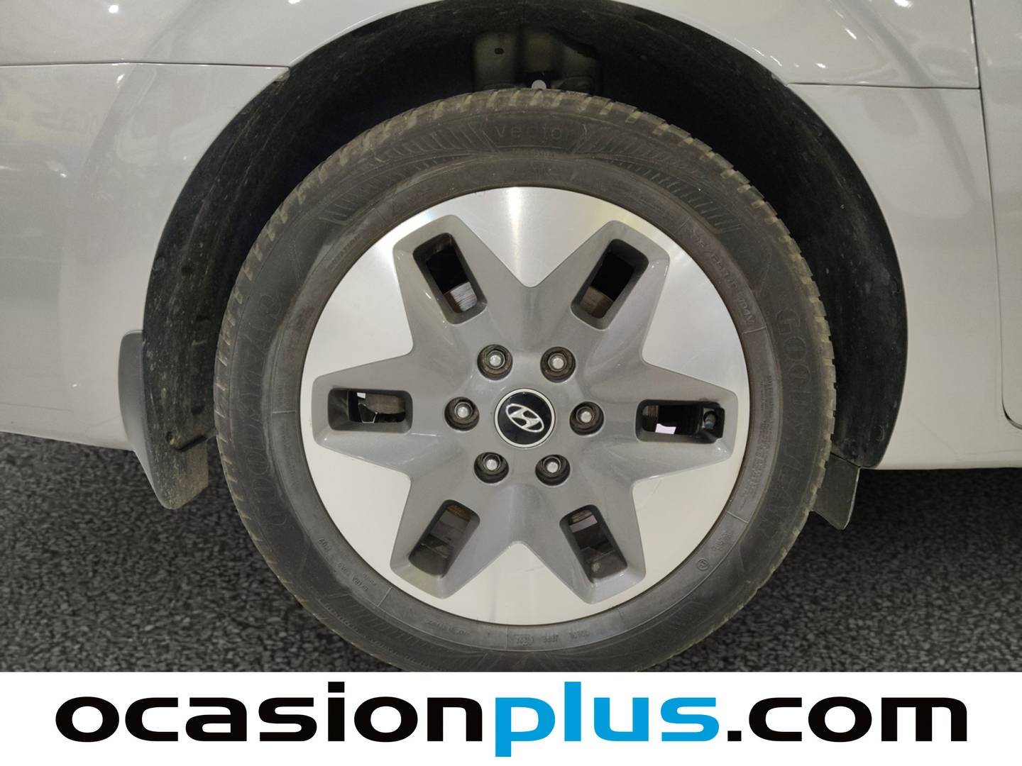 Foto Hyundai Staria Hyundai Staria 2.2 CRDI Maxx 9S (177 CV) 9 Plazas