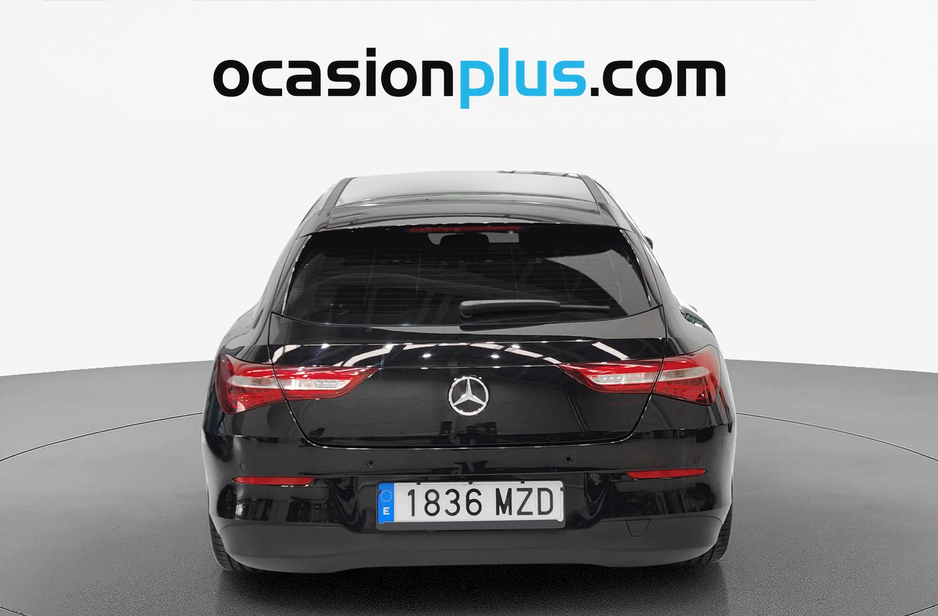 Mercedes-Benz CLA Shooting Brake 180 - foto 17