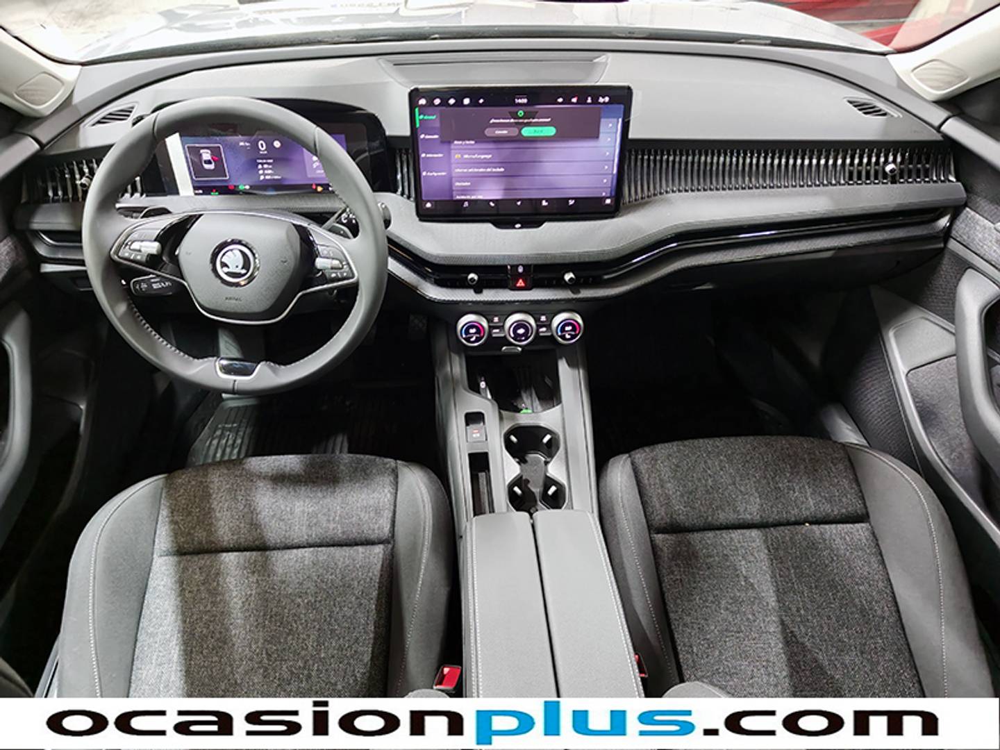 Foto Skoda Superb Skoda Superb 1.5 TSI m-HEV Essence DSG  (150 CV)