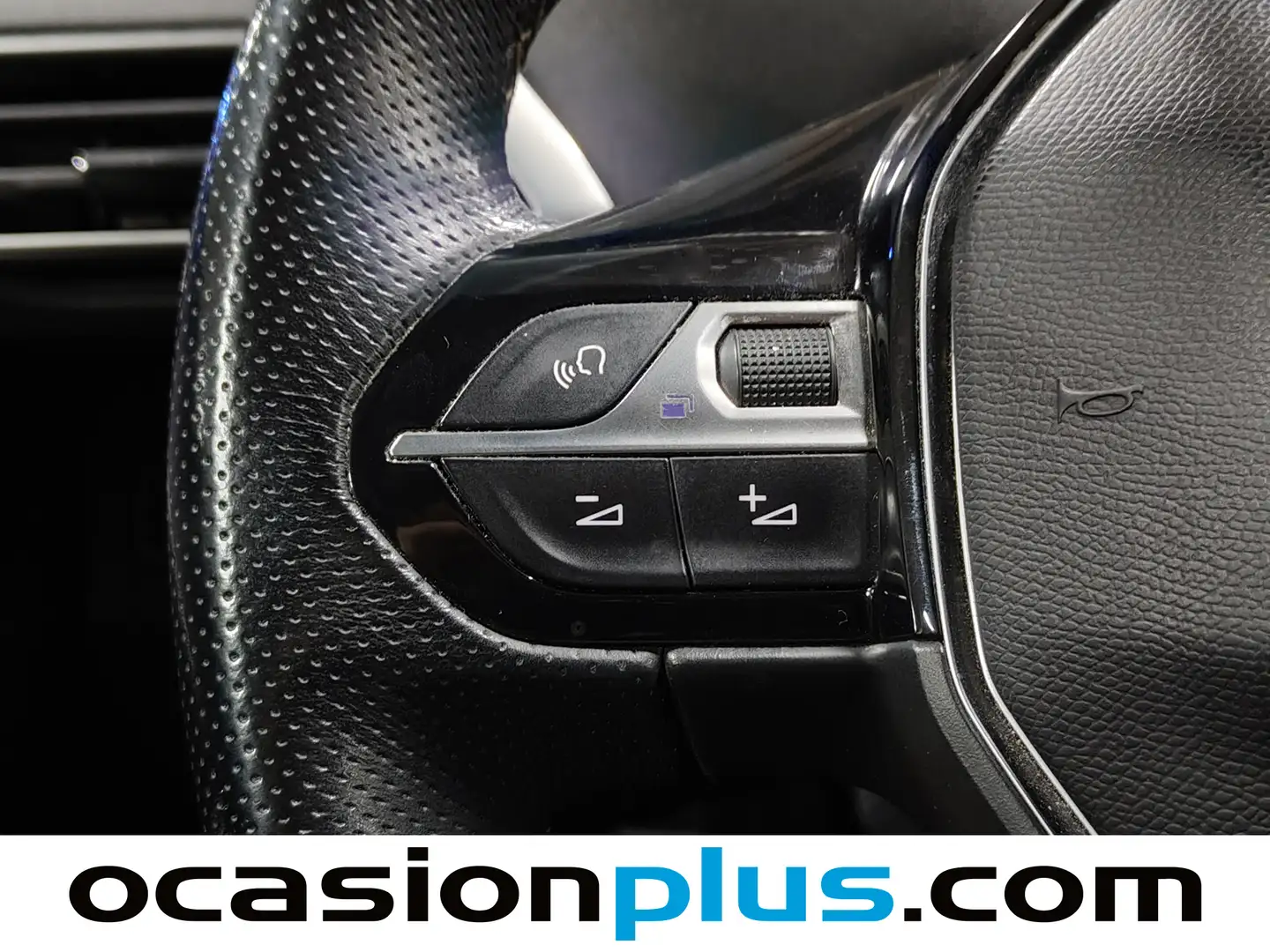 Foto Peugeot 3008 Peugeot 3008 BlueHDI 130 S&S GT Line  (130 CV)