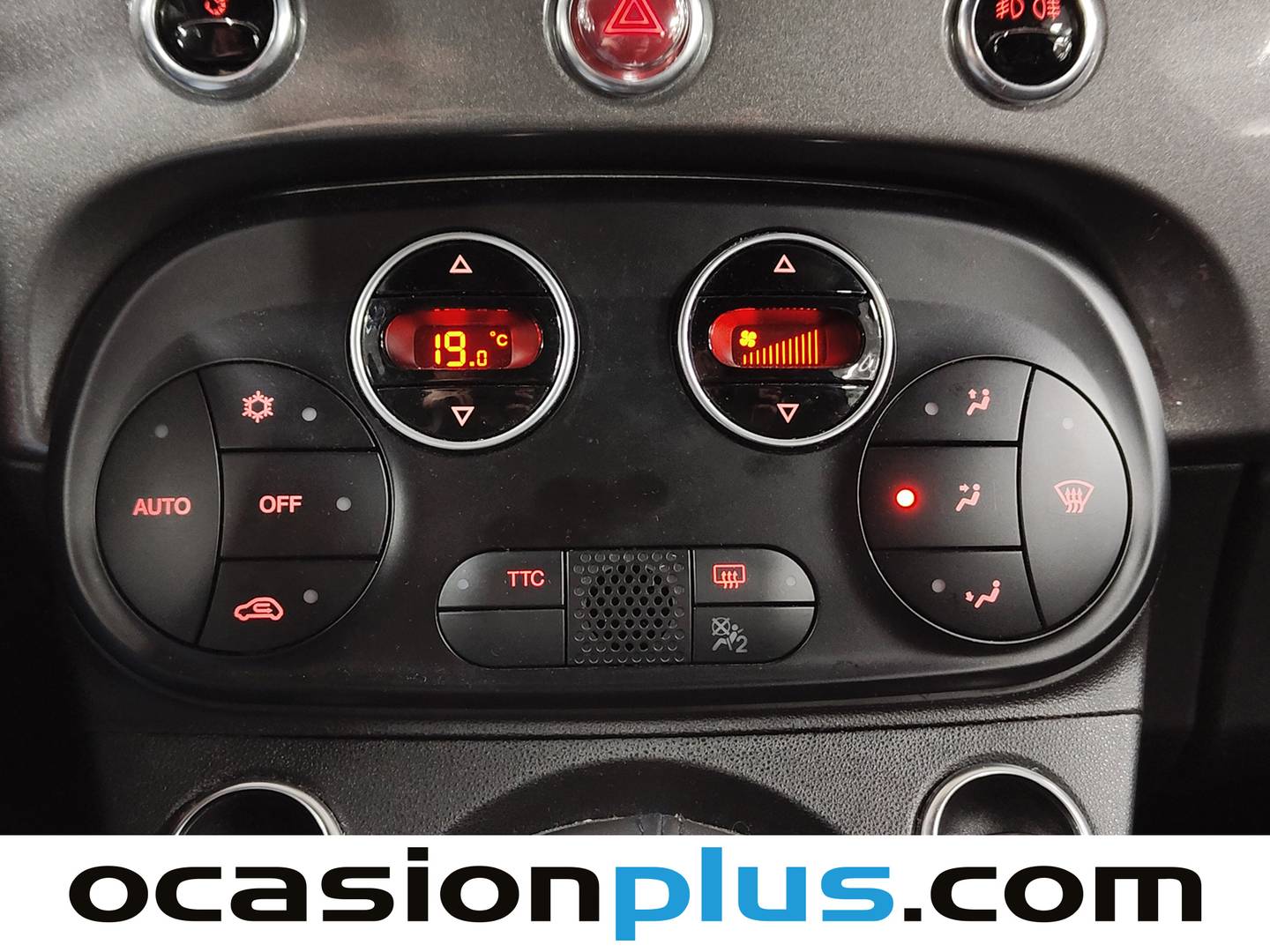 Equipamiento del Abarth 500 Abarth 500 1.4 16v T-Jet 595 (145 CV)