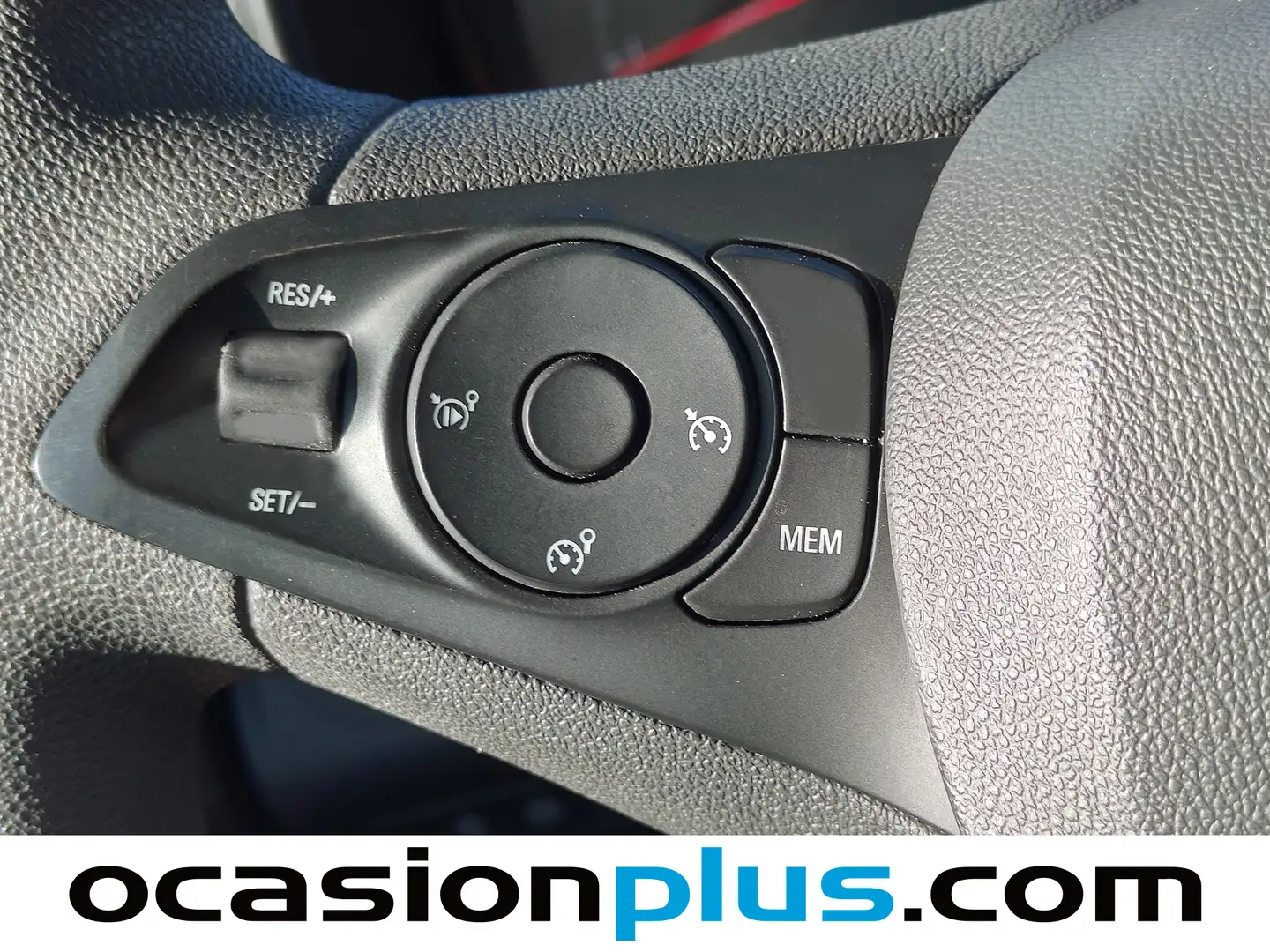 Foto Opel Combo Life Opel Combo Life 1.5 TD Business Edition Plus L1  (102 CV)