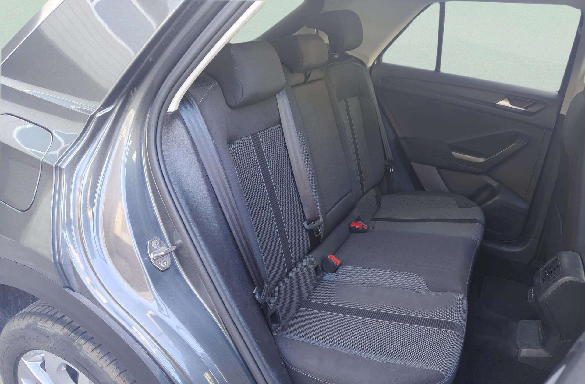 Volkswagen T-Roc Life 2.0 TDI - foto 18