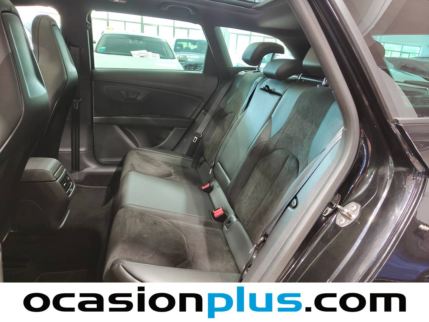 Foto asientos traseros Seat León SEAT León ST ST 2.0 TSI S&S Cupra 4Drive DSG (300 CV)