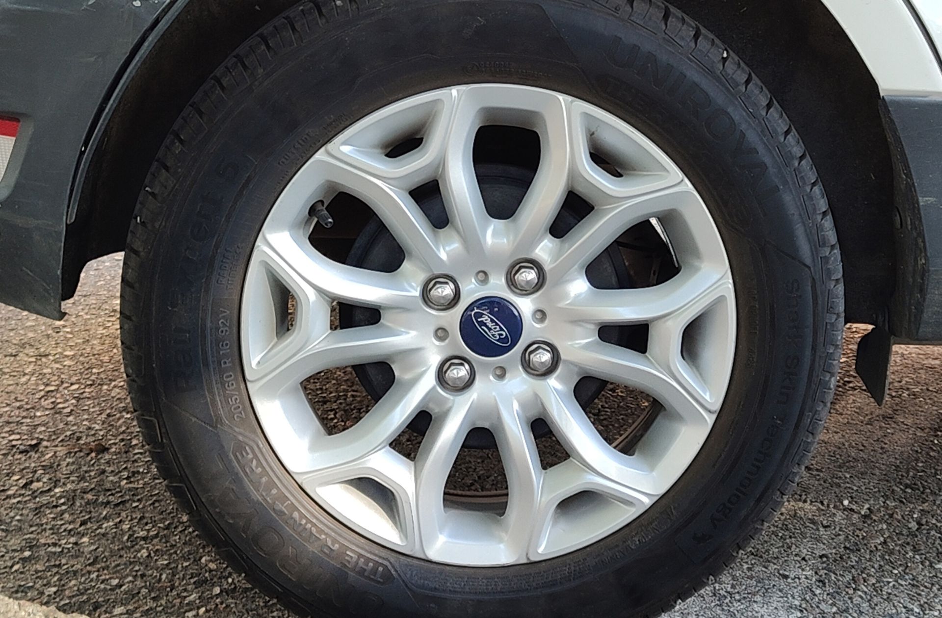 Ford EcoSport 1.5 Ti-VCT Trend - foto 32