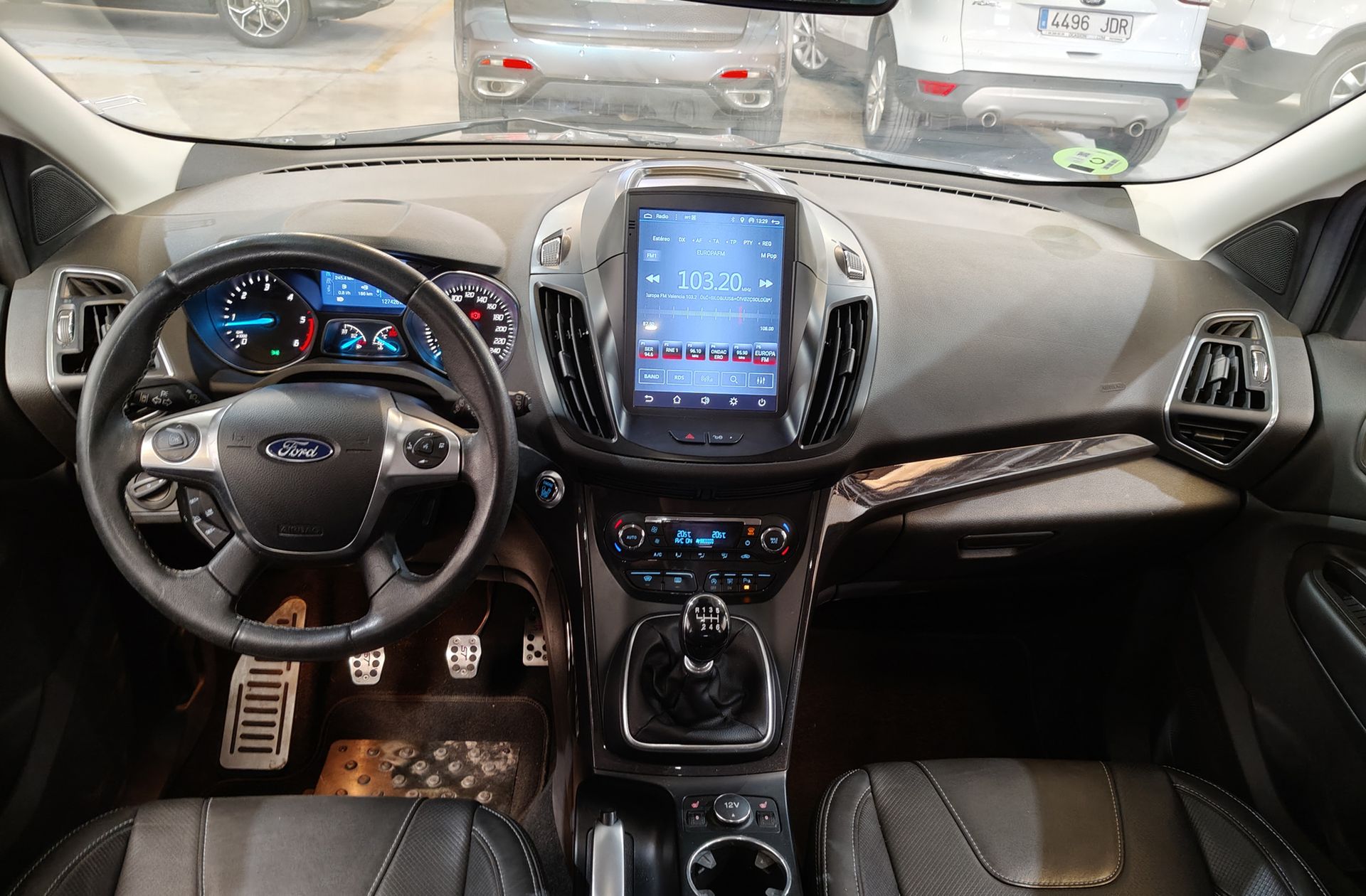 Ford Kuga 2.0 TDCi Titanium S 4x4 - foto 6