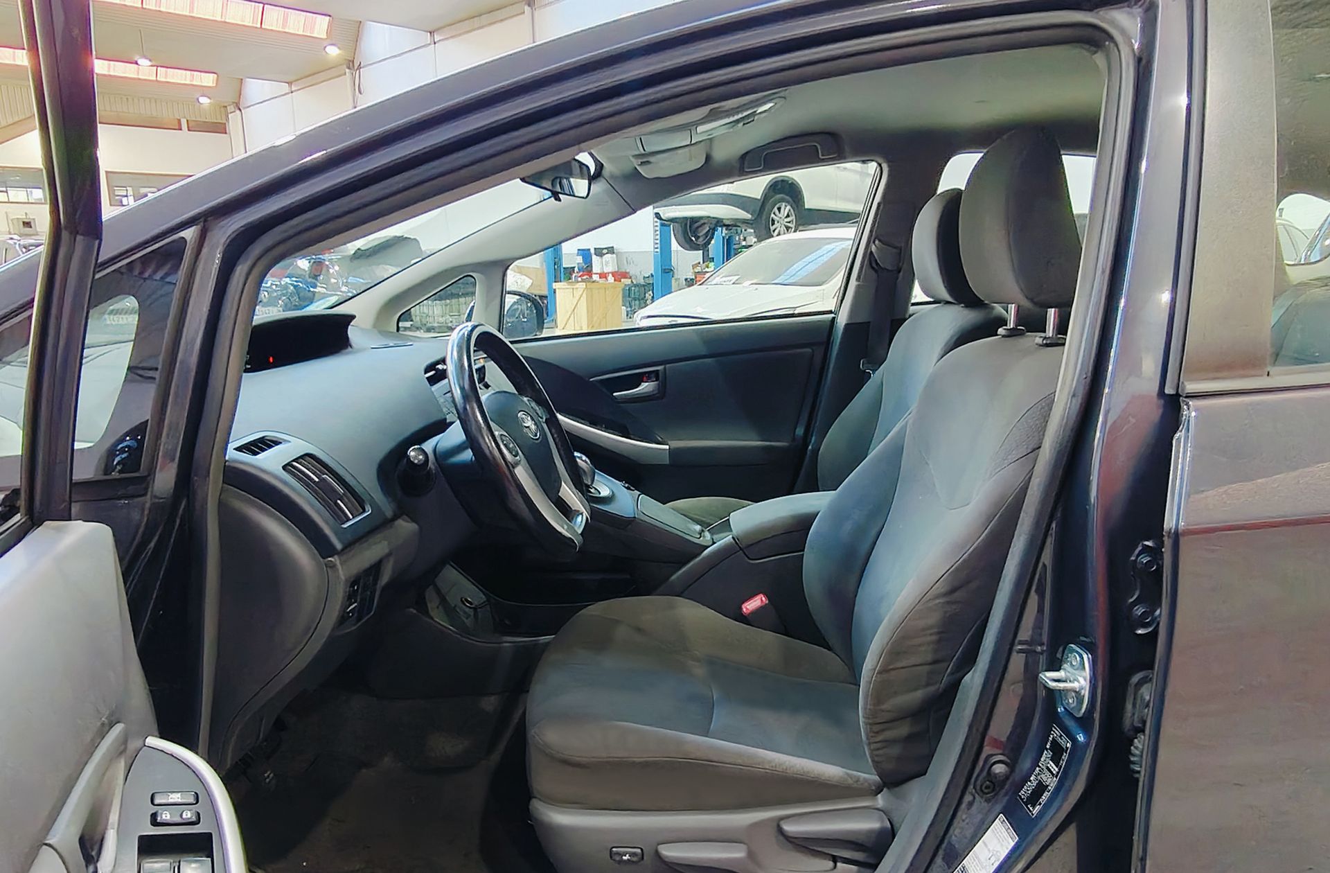Toyota Prius 1.8 HSD Eco - foto 8