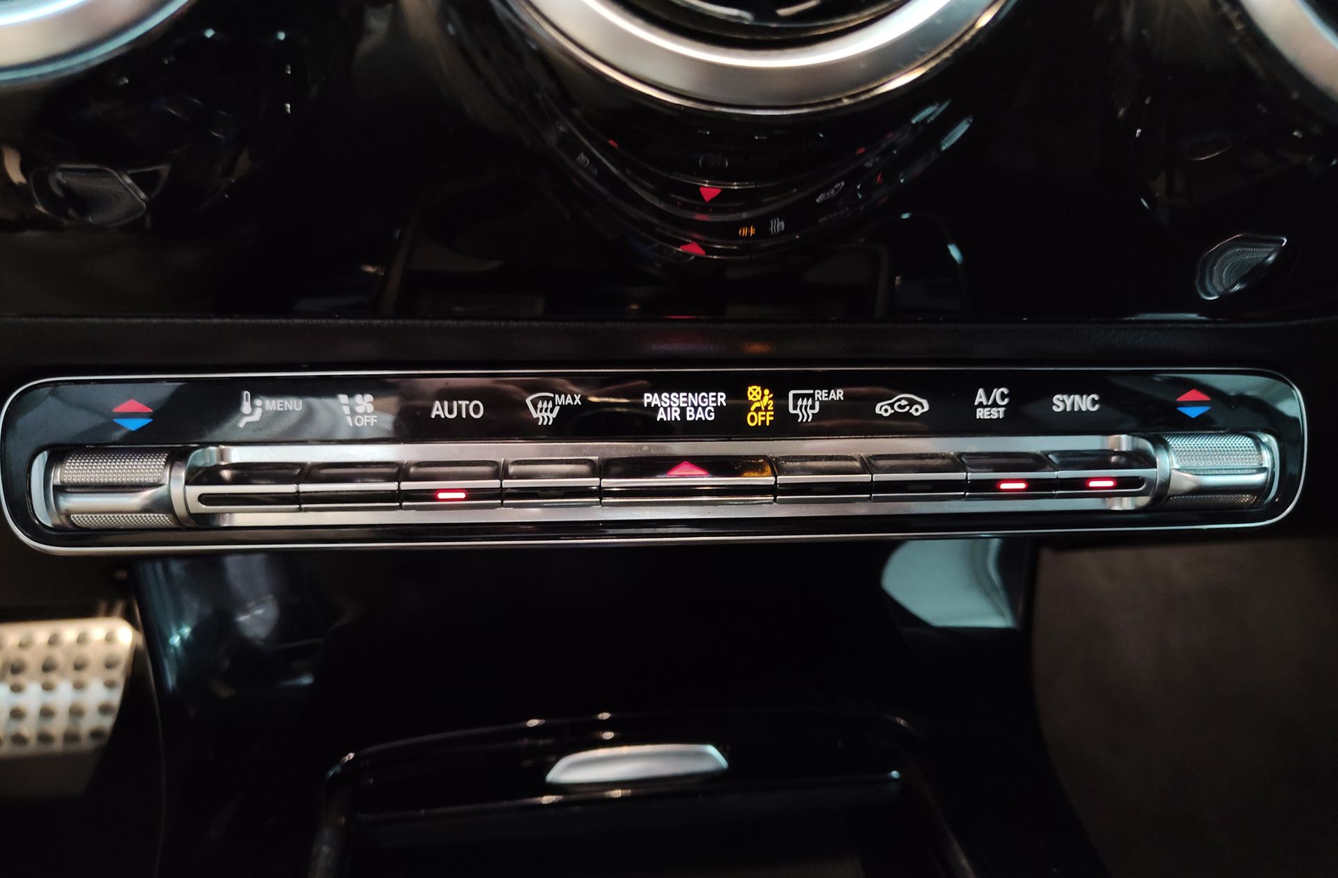 Mercedes-Benz Clase A 200 d Pack AMG - foto 34