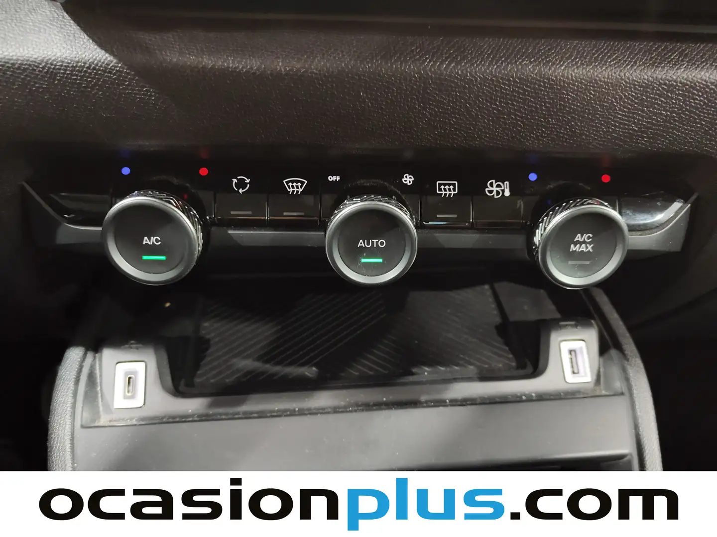 Foto Citroën C4 Citroen C4 PureTech 130 S&S 6v Feel Pack (130 CV)